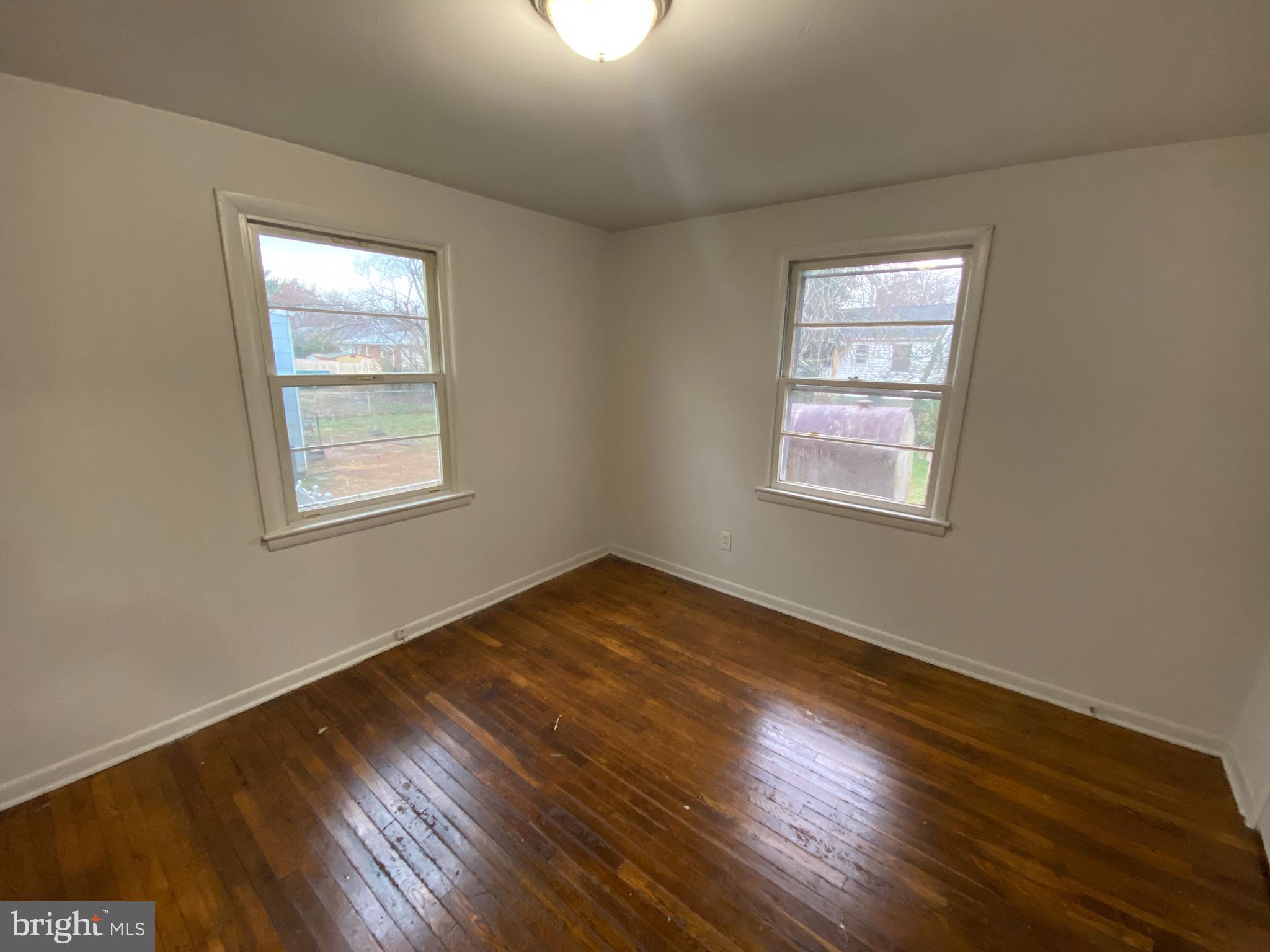 MAYFIELD - Residential Lease