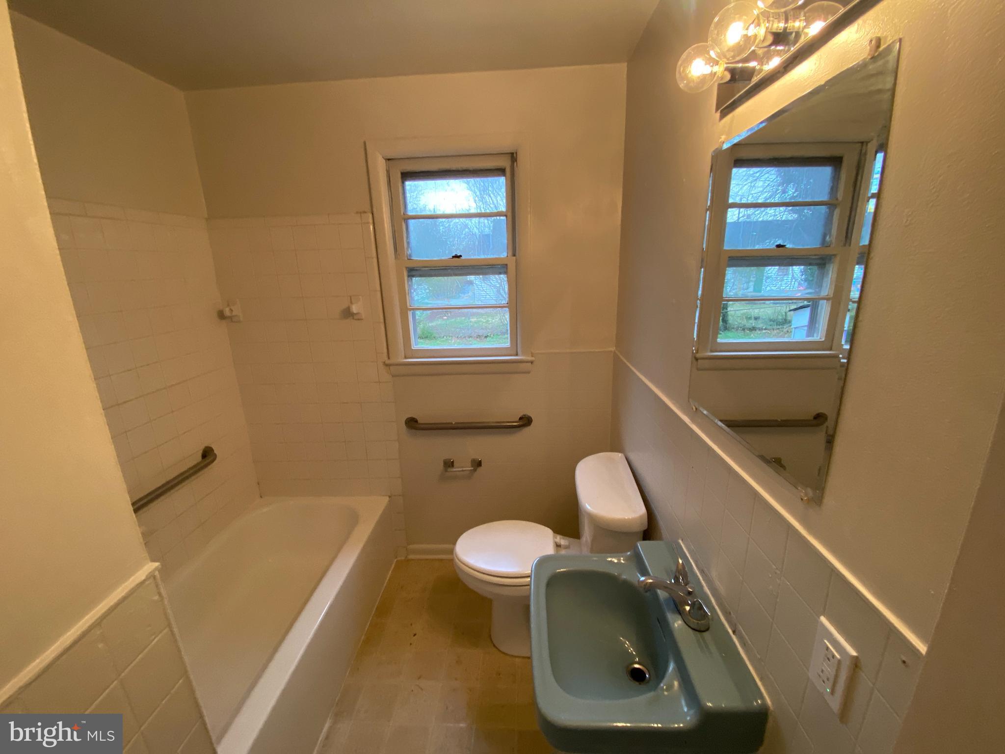 MAYFIELD - Residential Lease