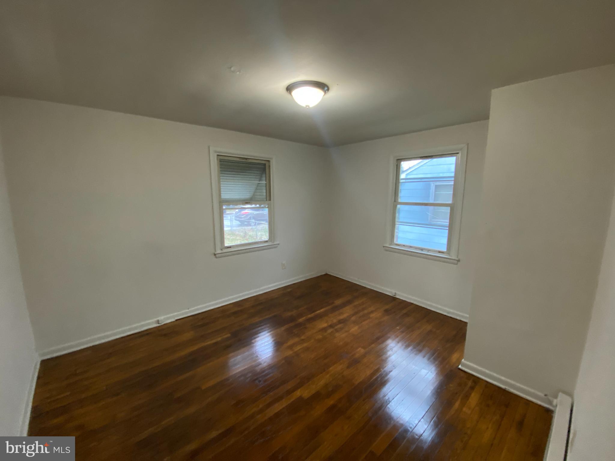 MAYFIELD - Residential Lease