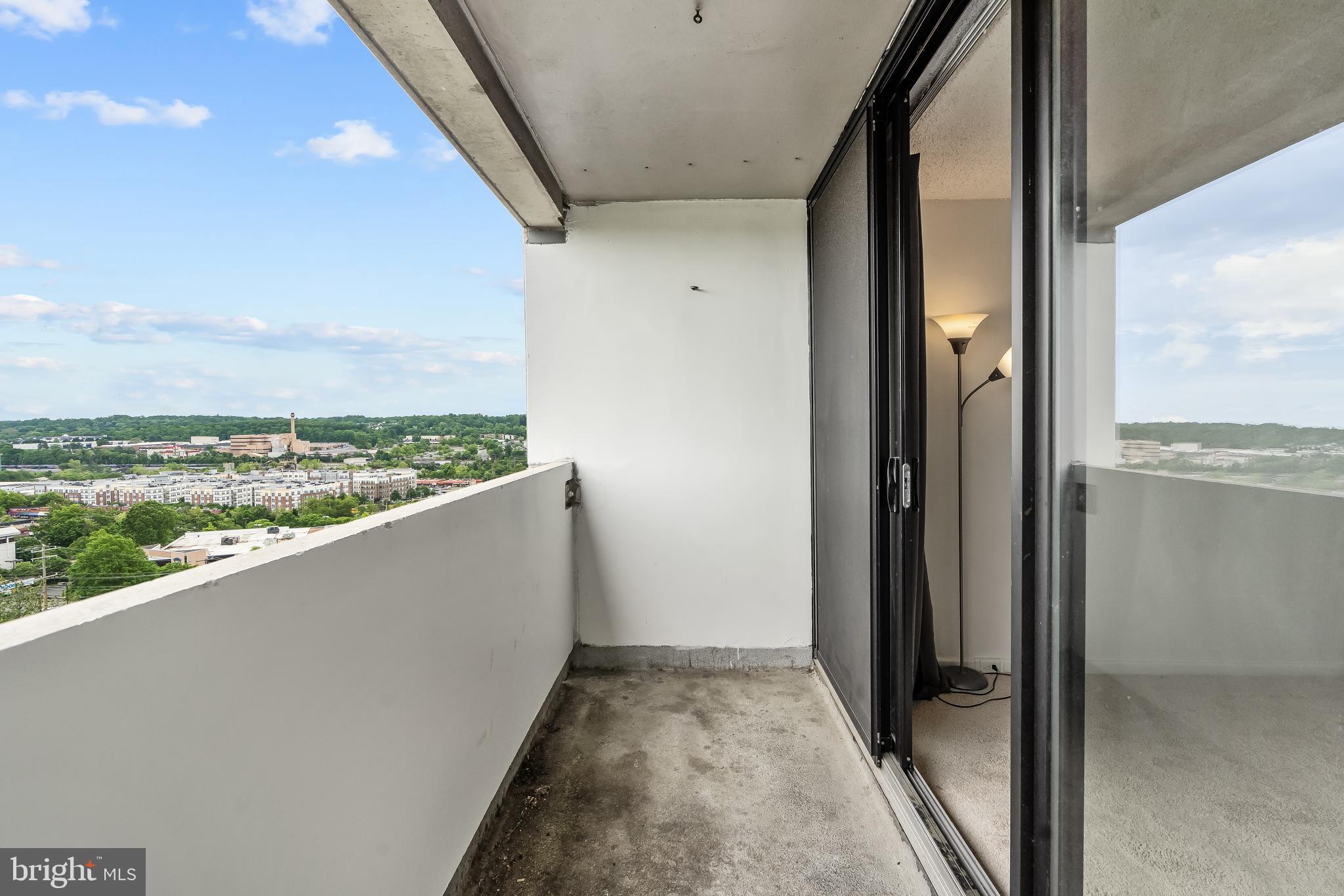 HIGHPOINTE - Residential Lease