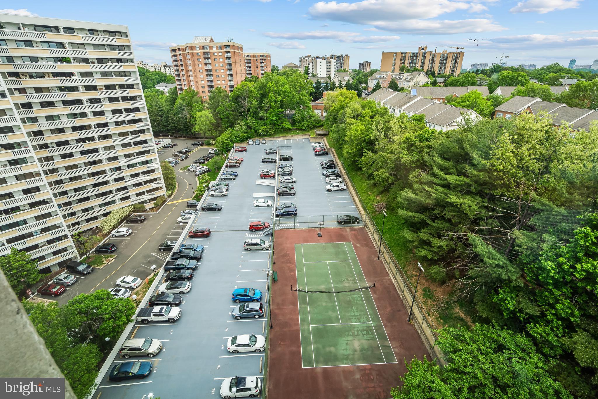 HIGHPOINTE - Residential Lease