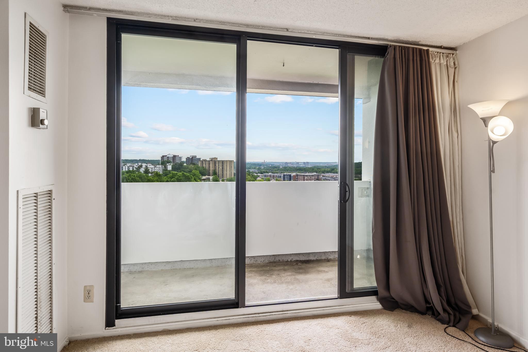 HIGHPOINTE - Residential Lease