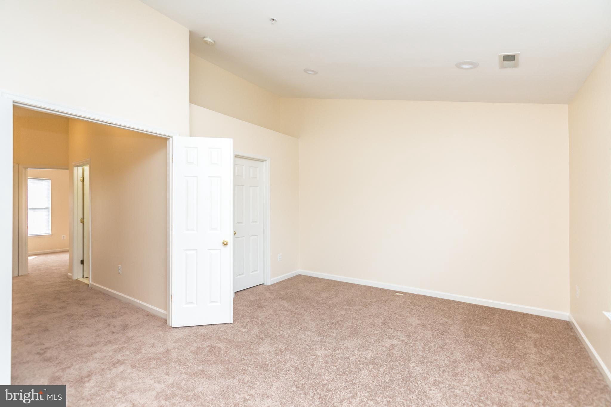 WATERS EDGE - Residential Lease