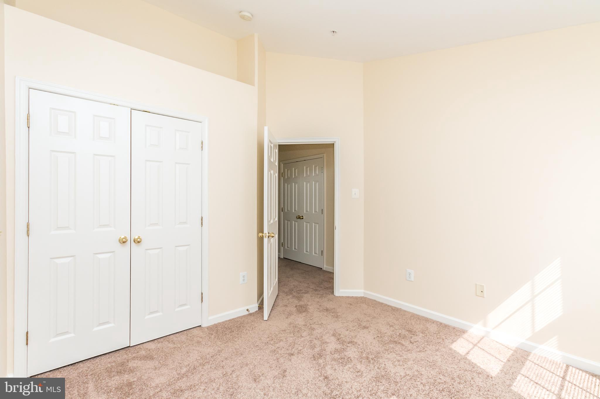 WATERS EDGE - Residential Lease