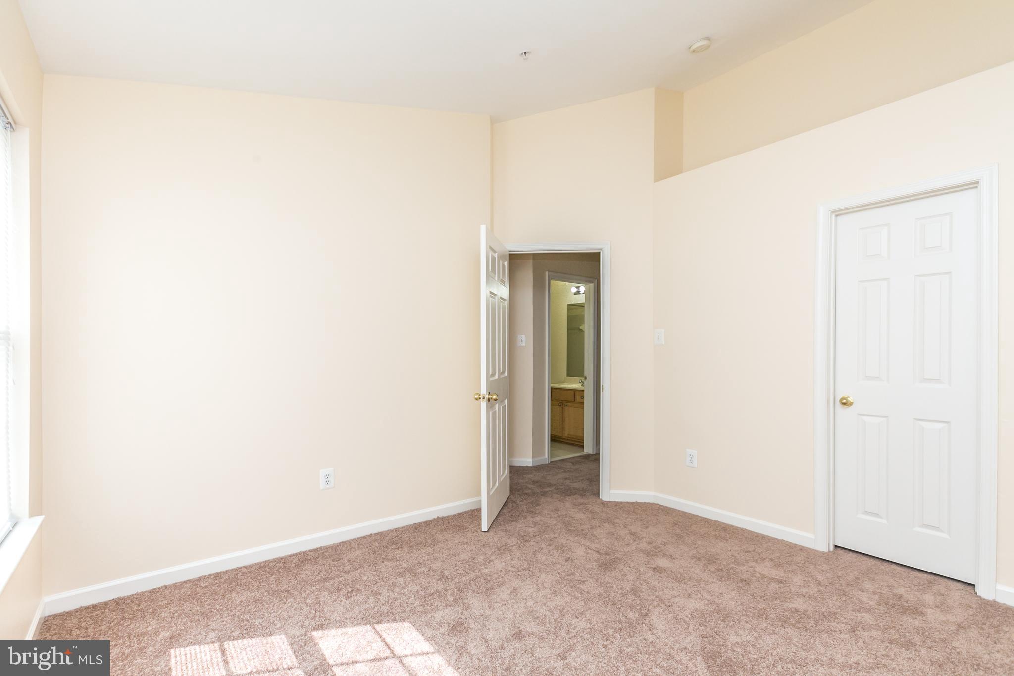 WATERS EDGE - Residential Lease