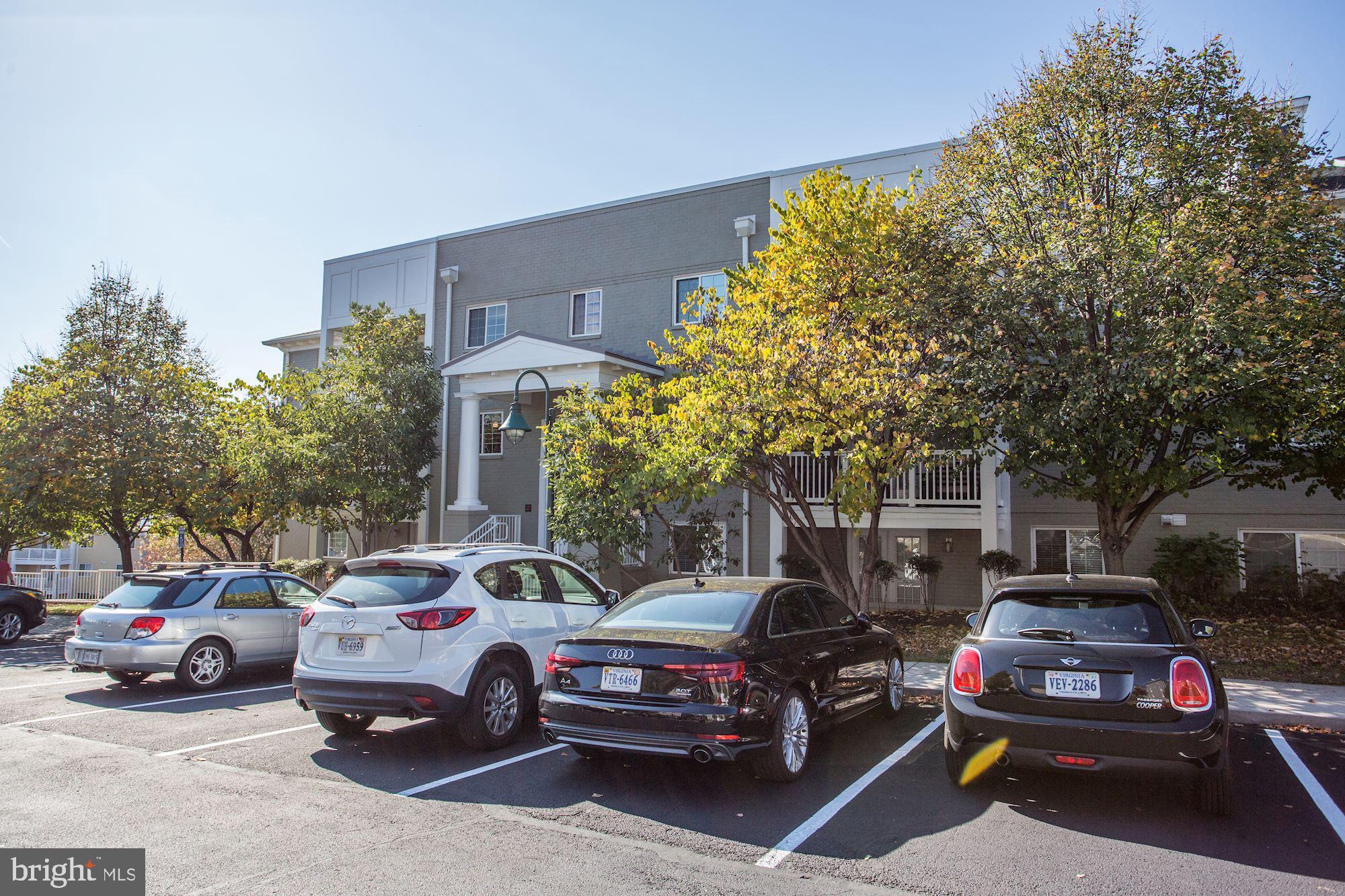 WEST VILLAGE OF SHIRLINGTON - Residential