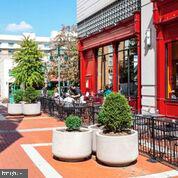 WEST VILLAGE OF SHIRLINGTON - Residential