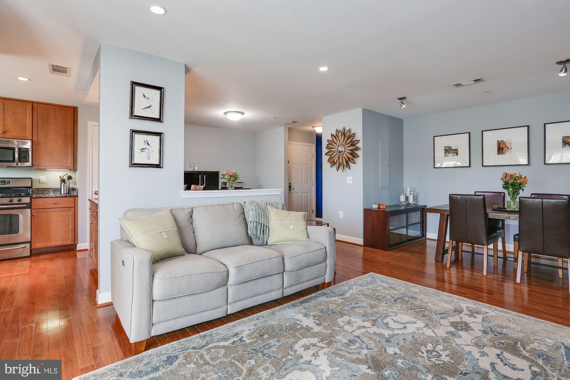 WEST VILLAGE OF SHIRLINGTON - Residential