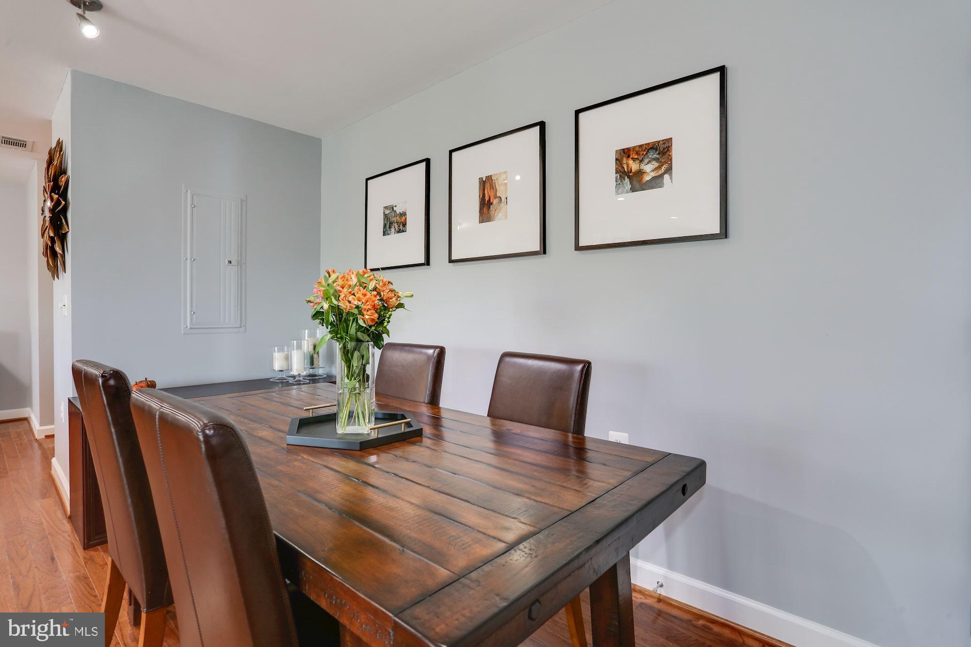 WEST VILLAGE OF SHIRLINGTON - Residential