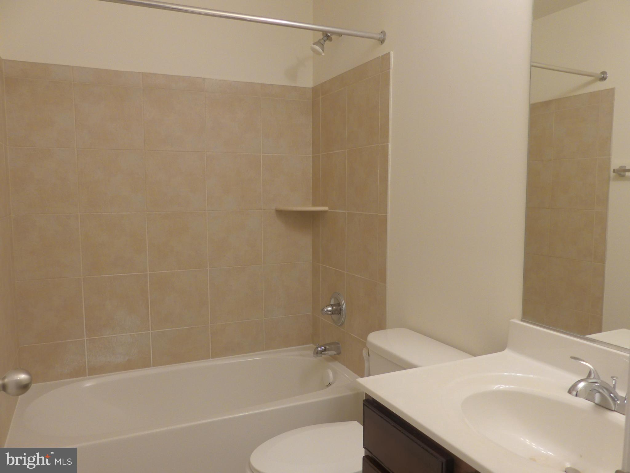 PORT POTOMAC - Residential