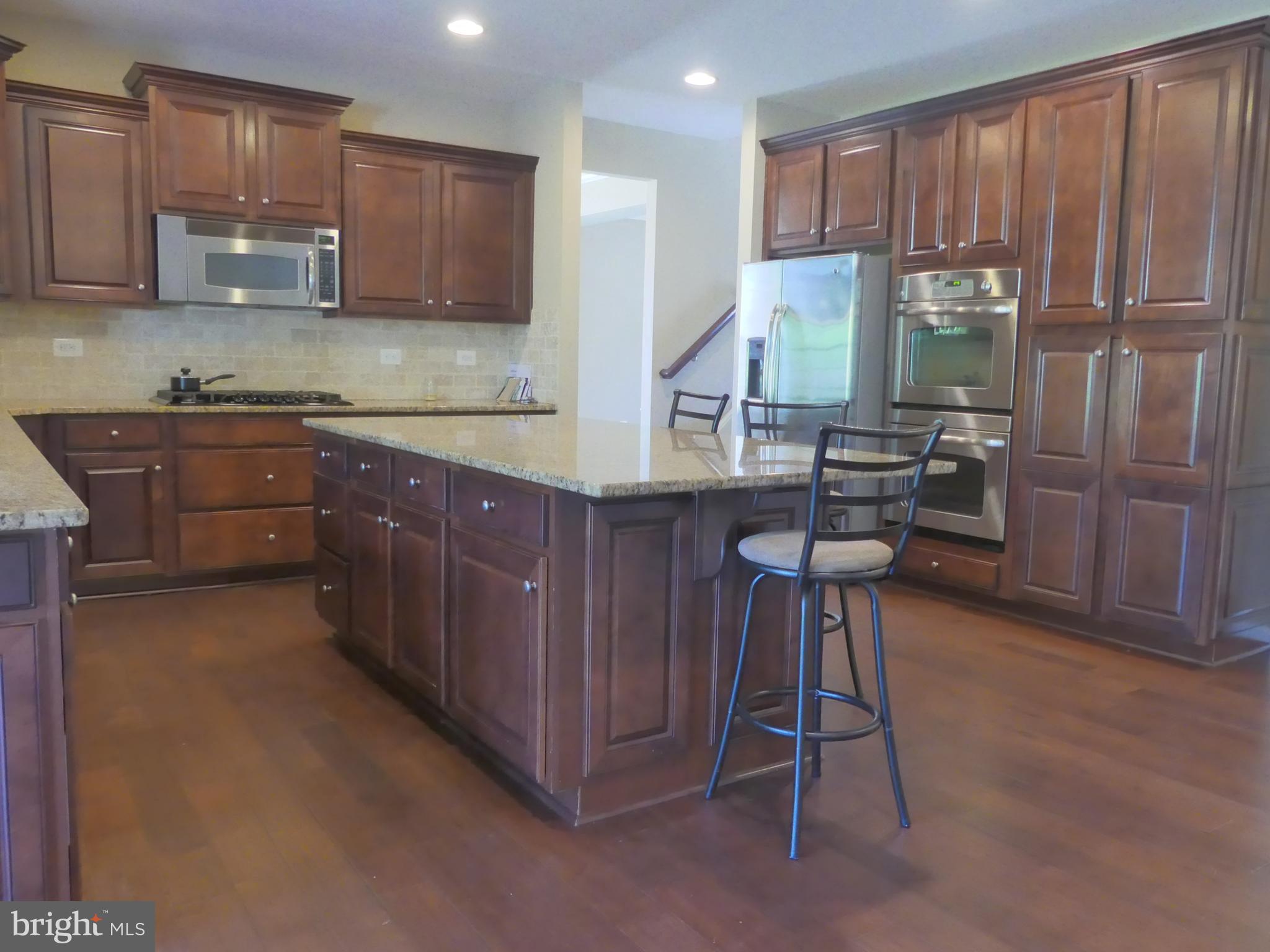 PORT POTOMAC - Residential