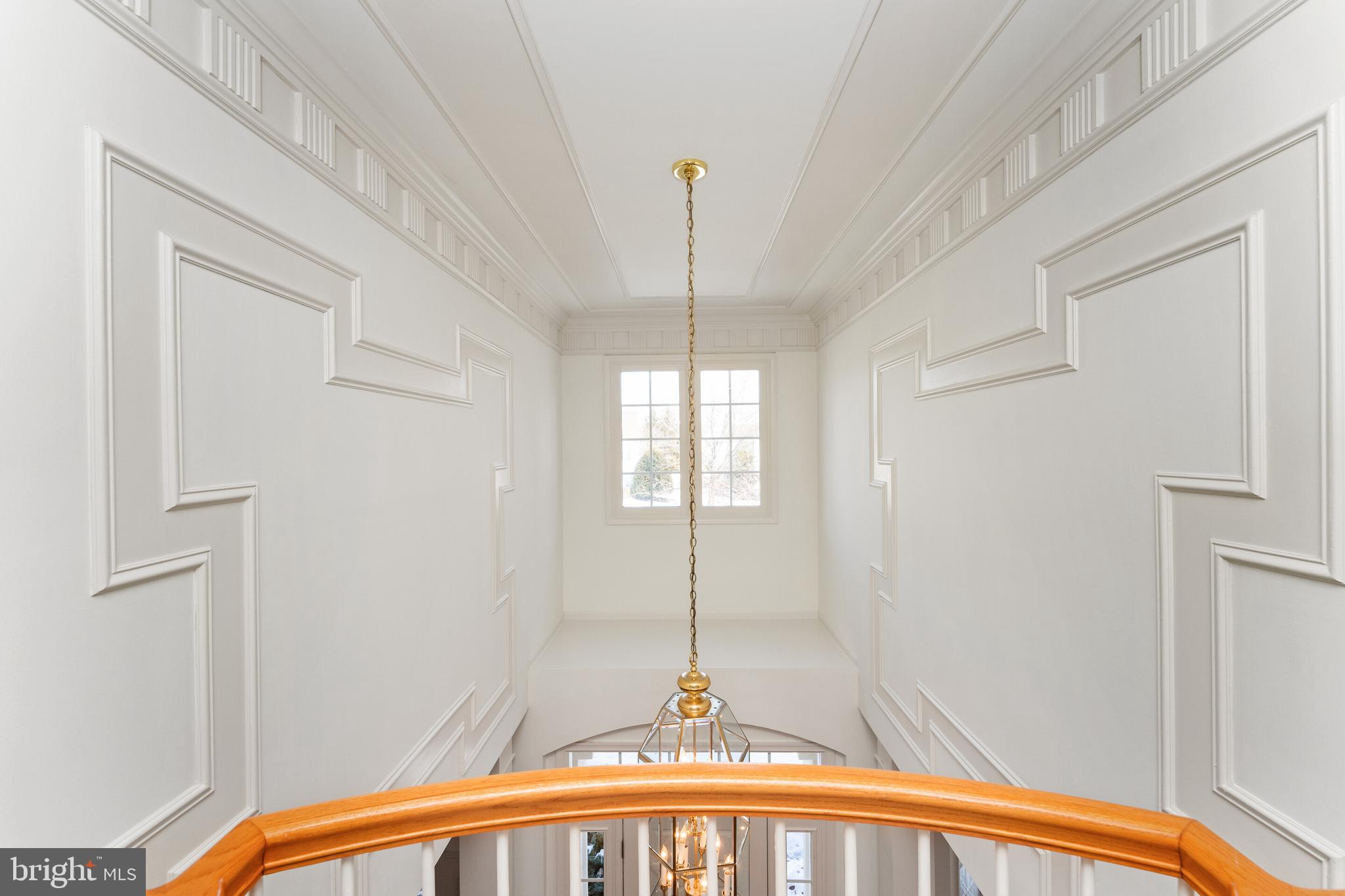 EDGEMOORE MANOR - Residential