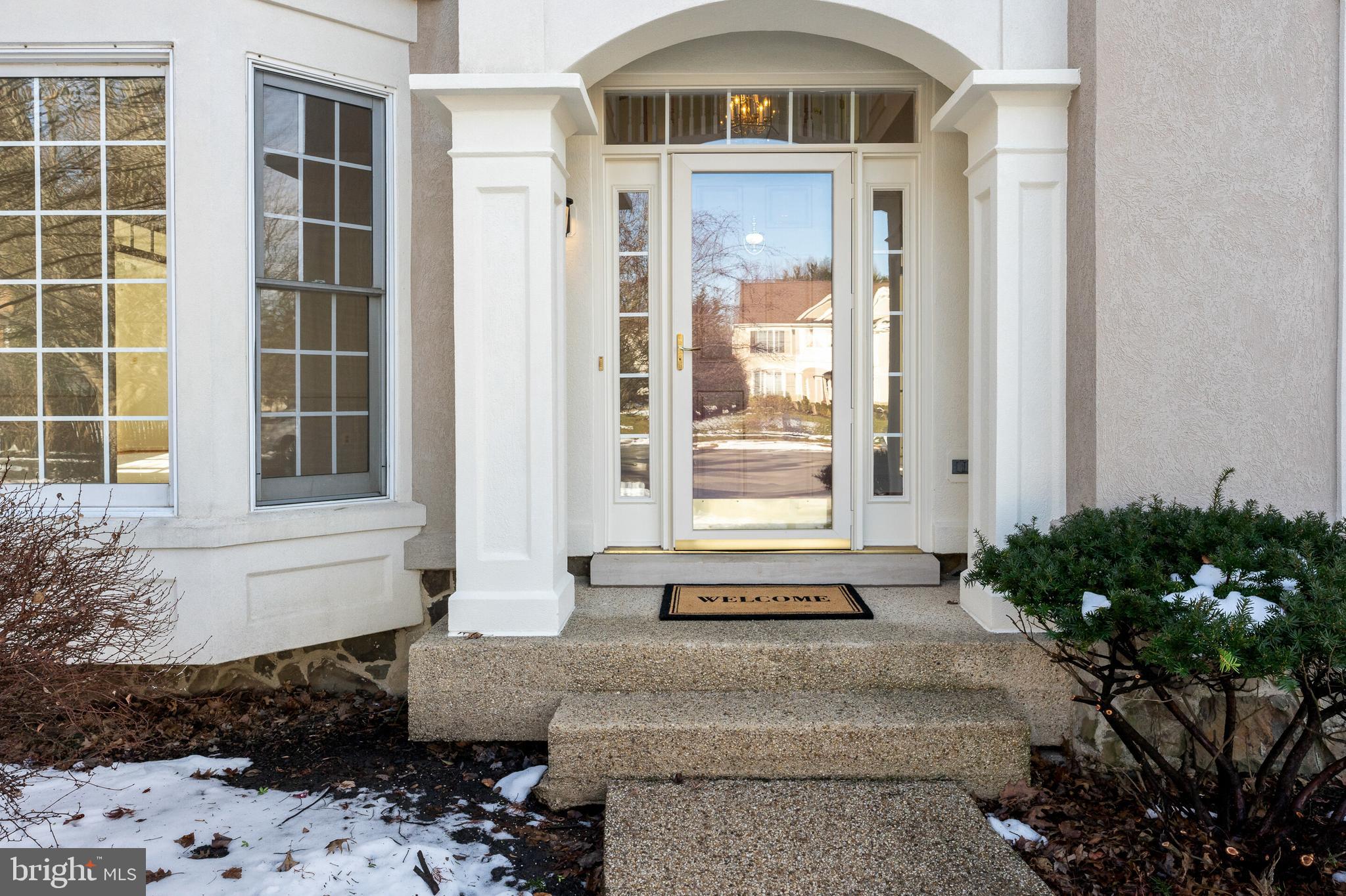 EDGEMOORE MANOR - Residential