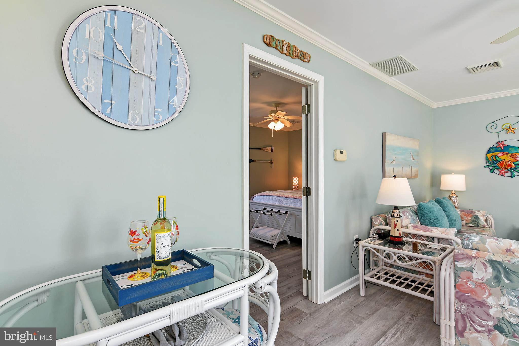 NECK DISTRICT - Residential