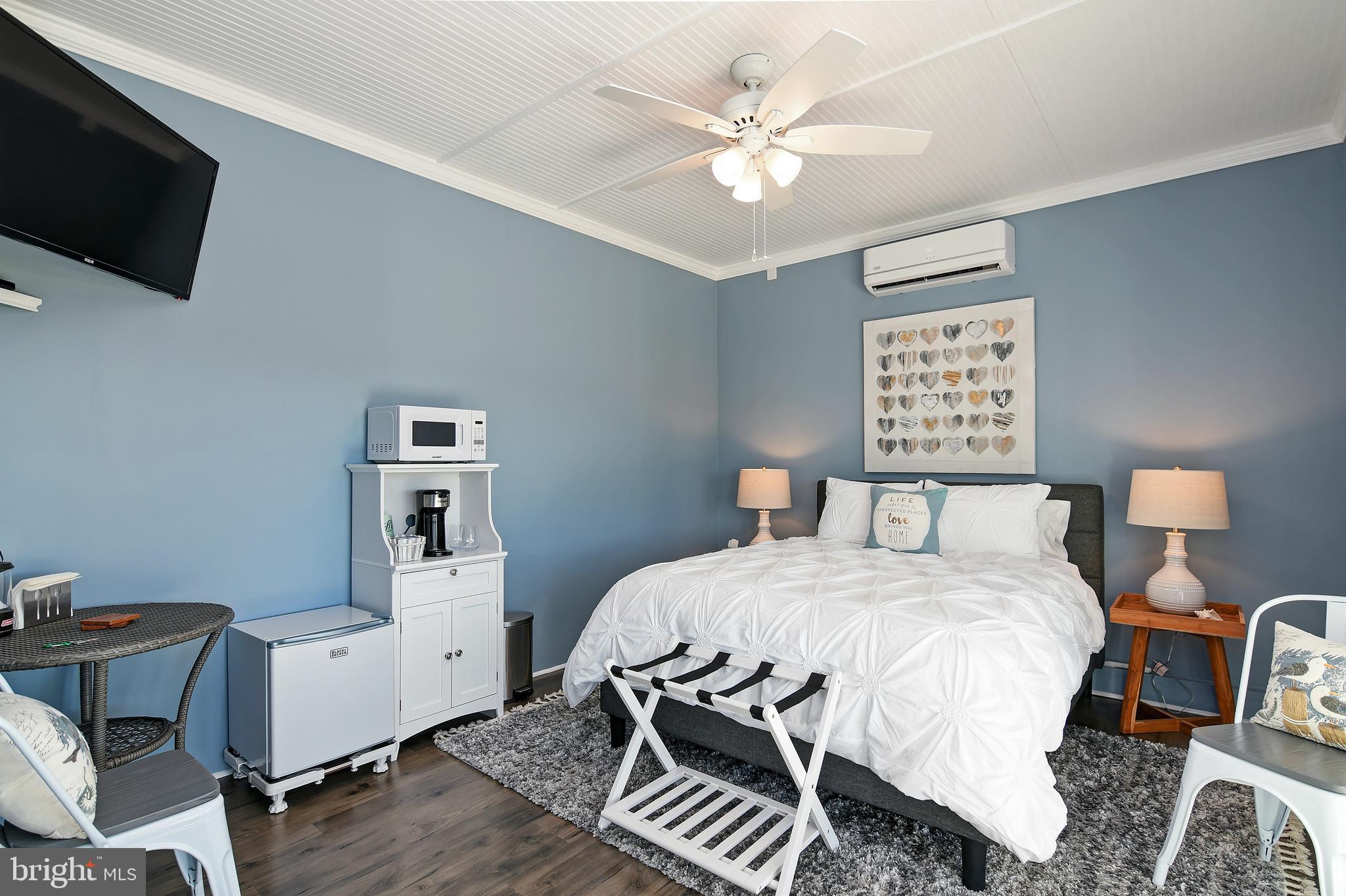 NECK DISTRICT - Residential