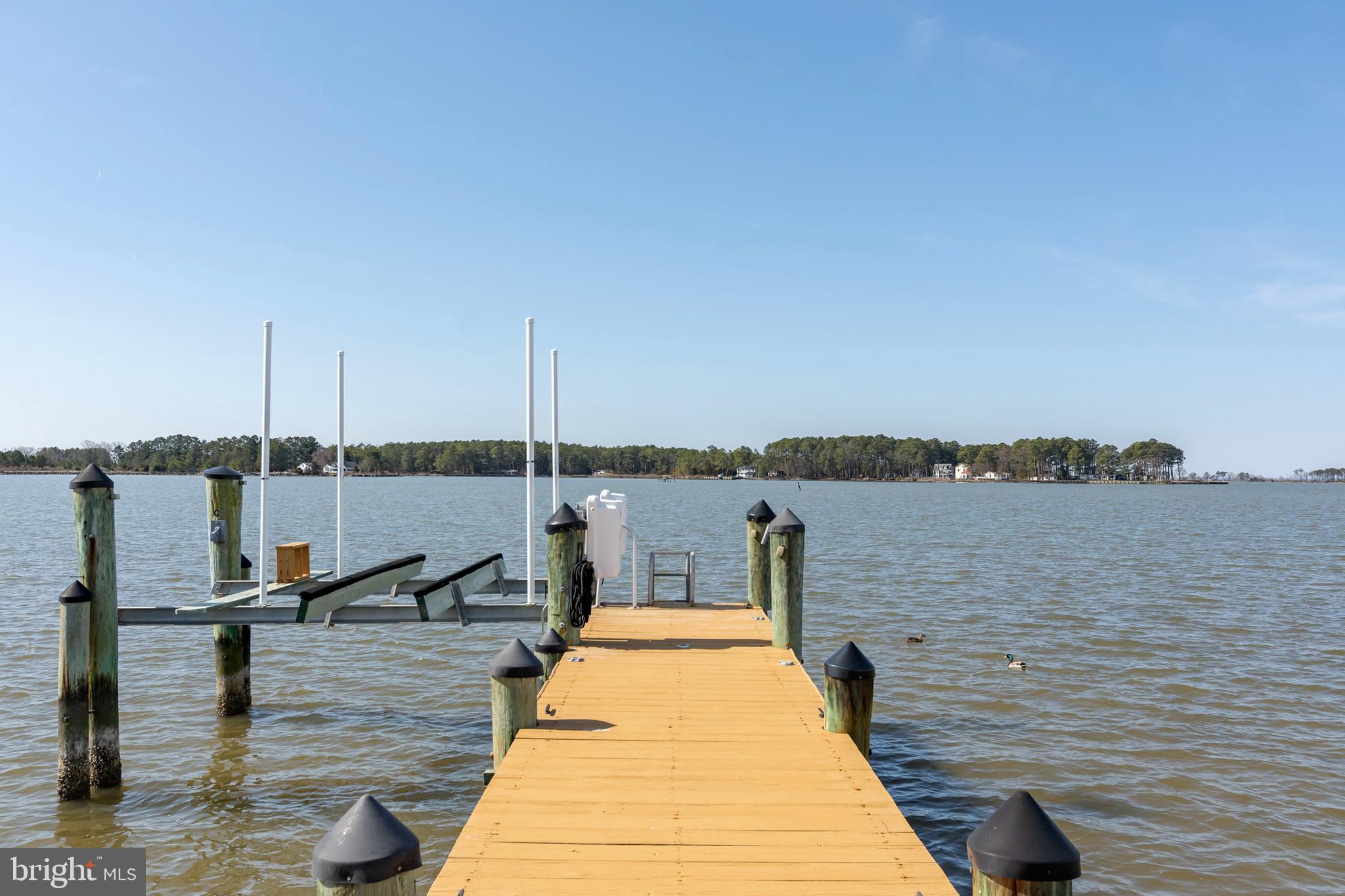 NECK DISTRICT - Residential