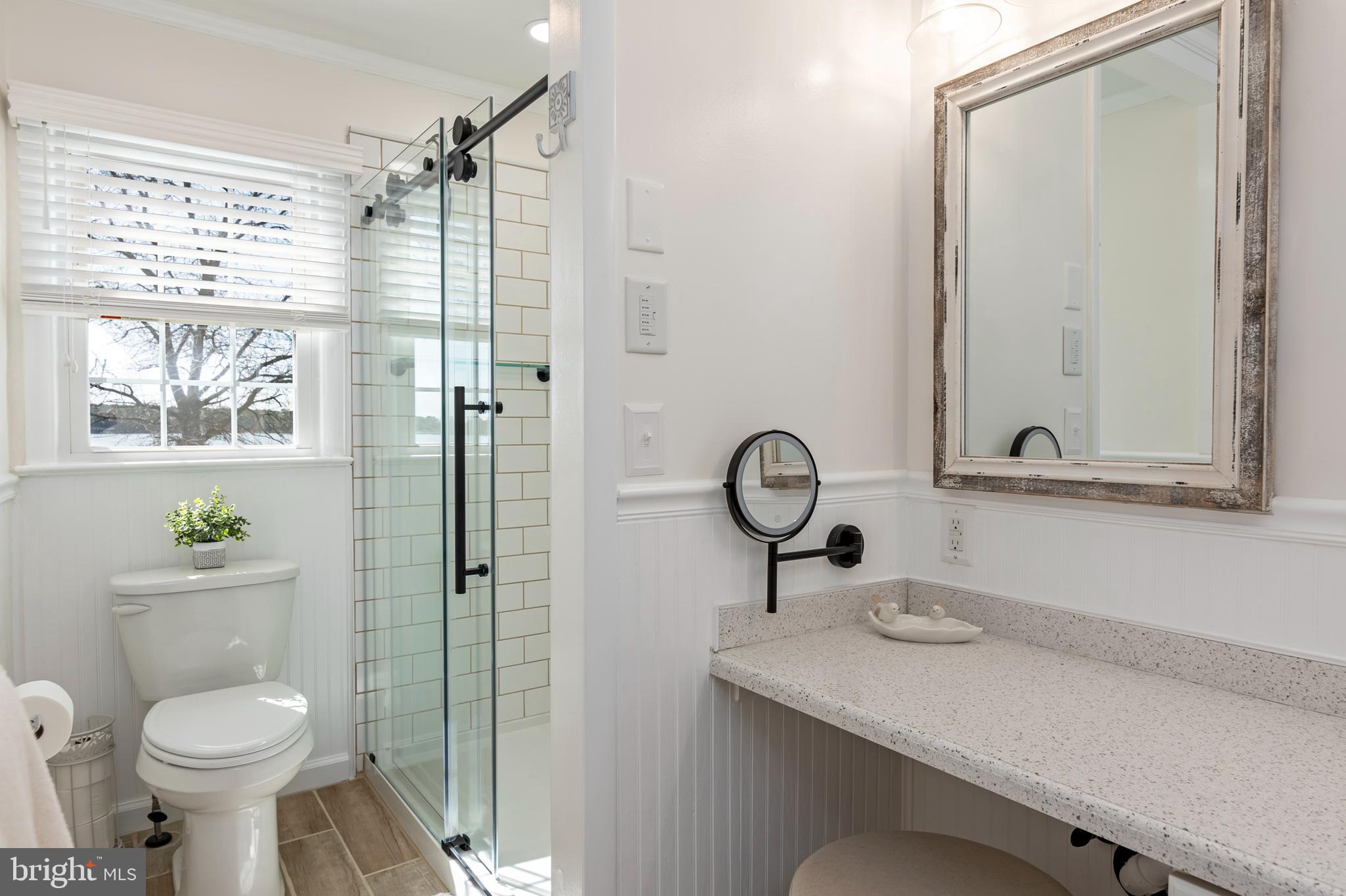 NECK DISTRICT - Residential