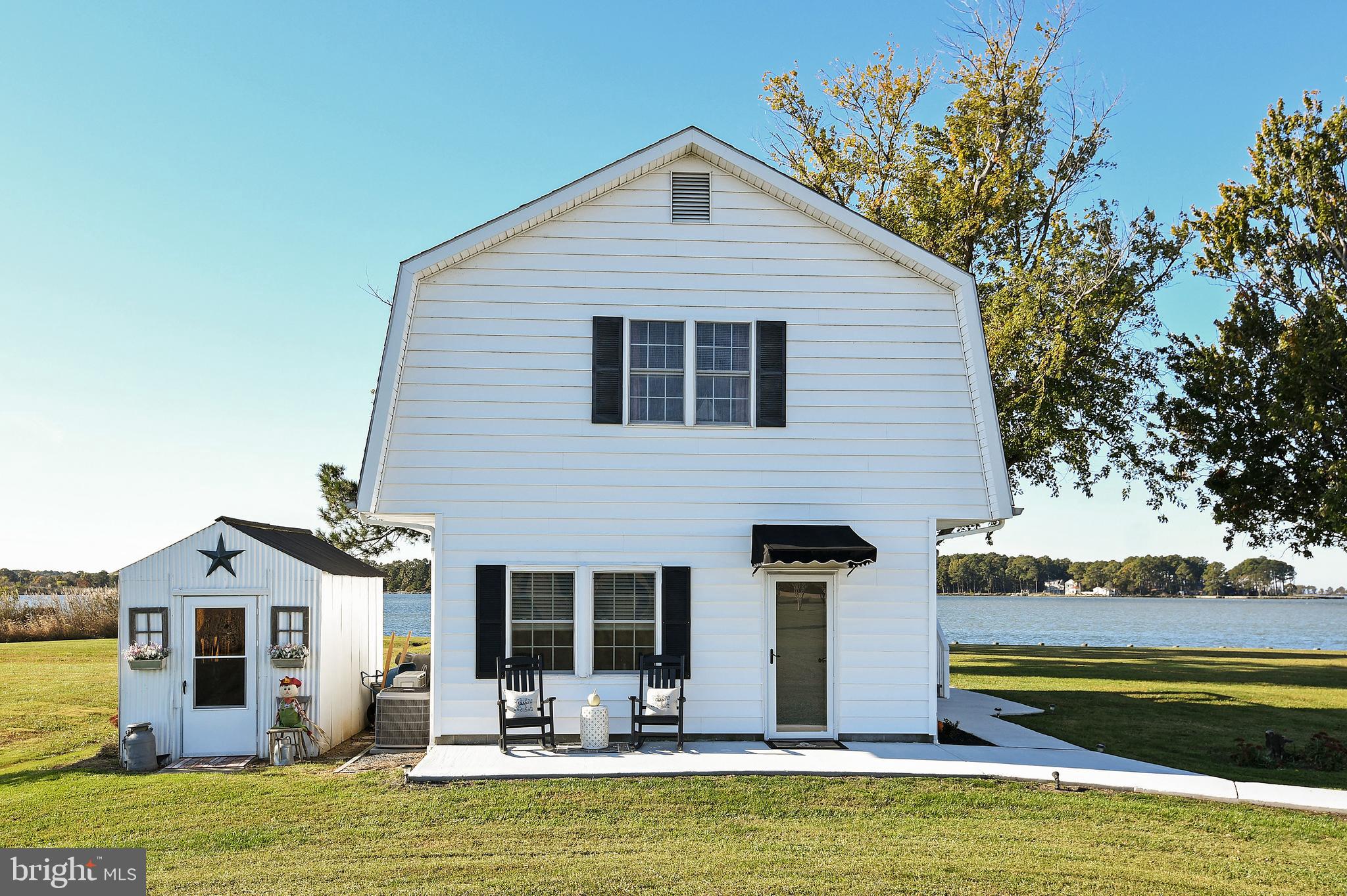 NECK DISTRICT - Residential