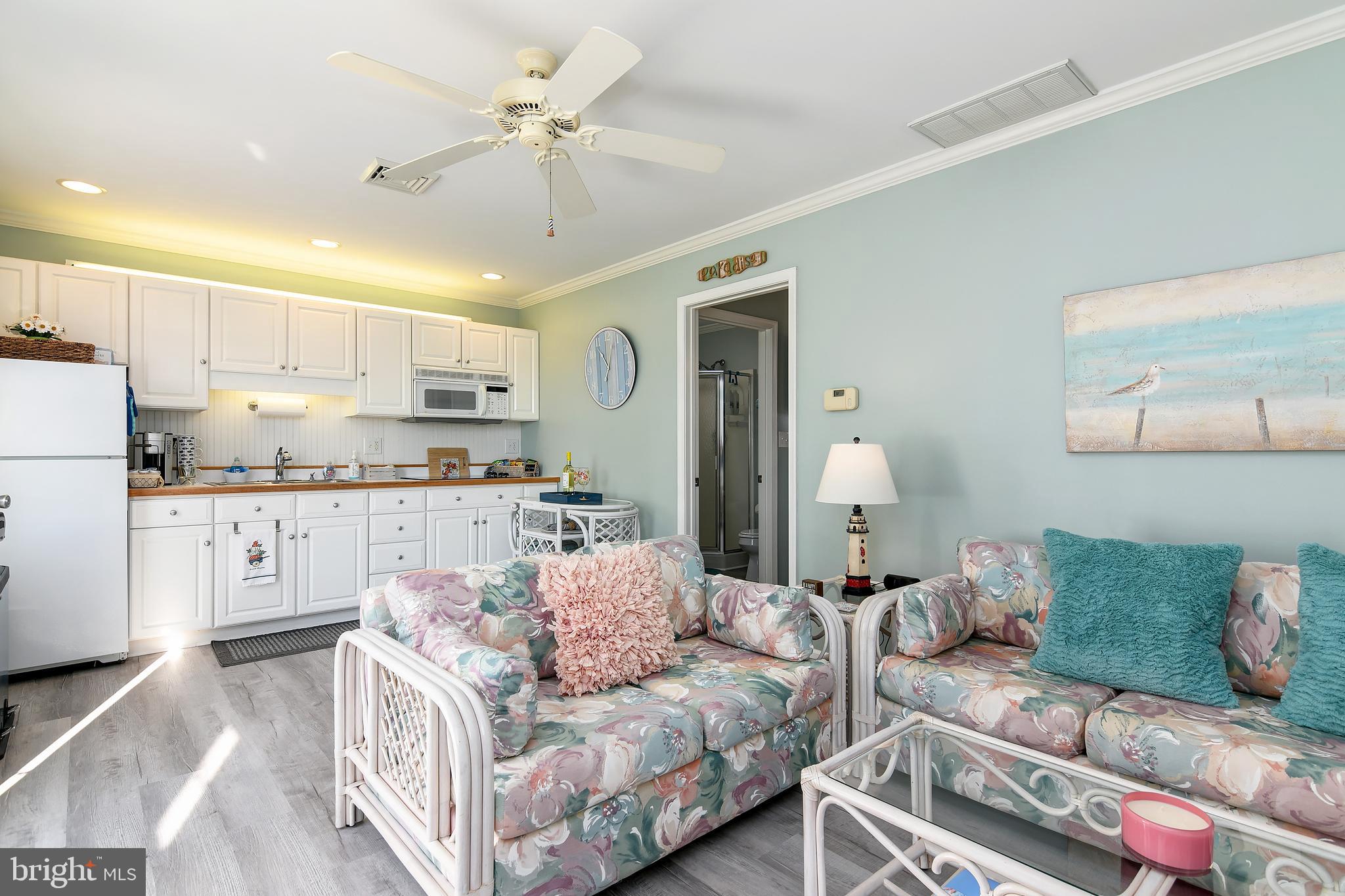 NECK DISTRICT - Residential