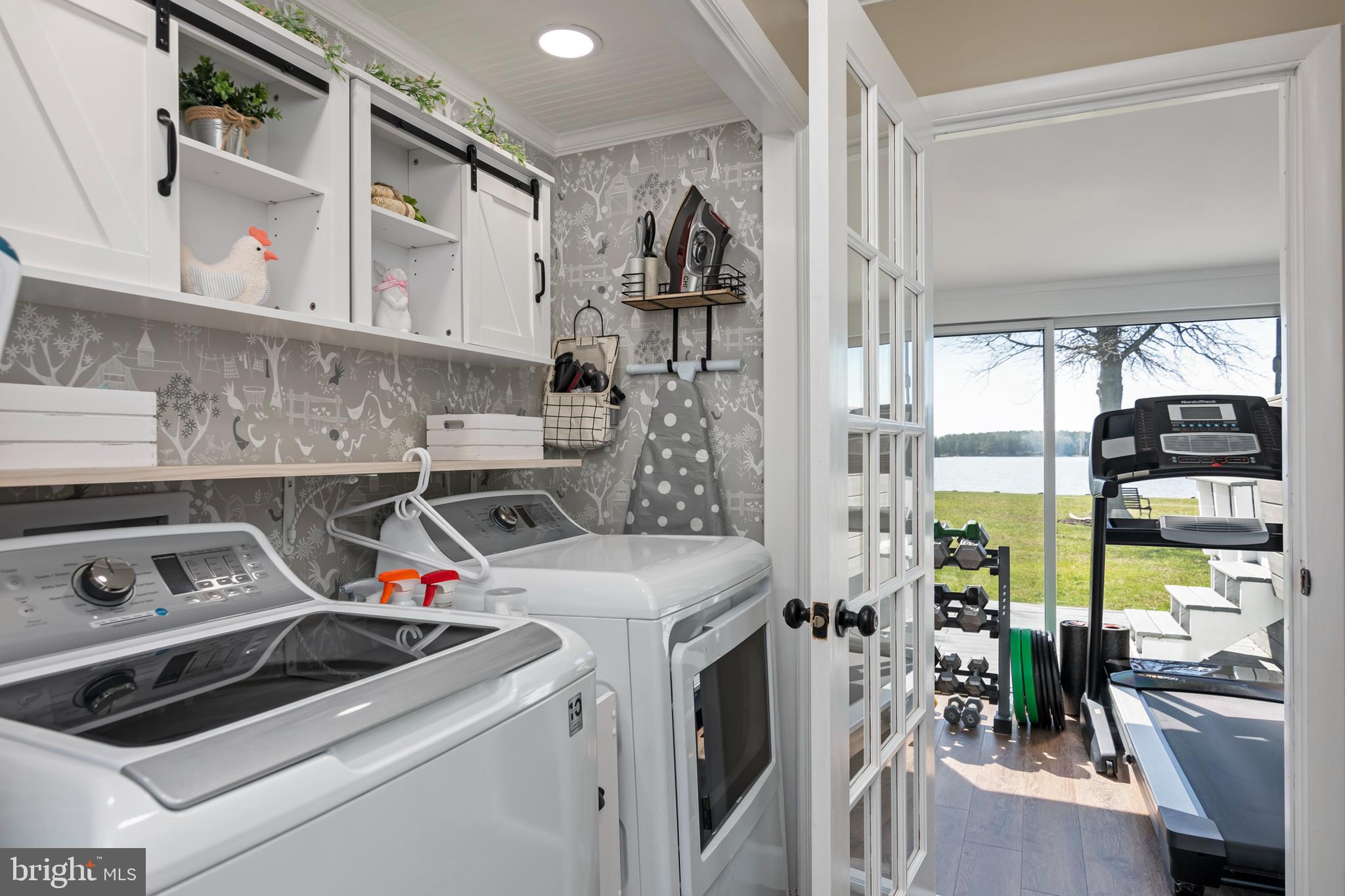 NECK DISTRICT - Residential