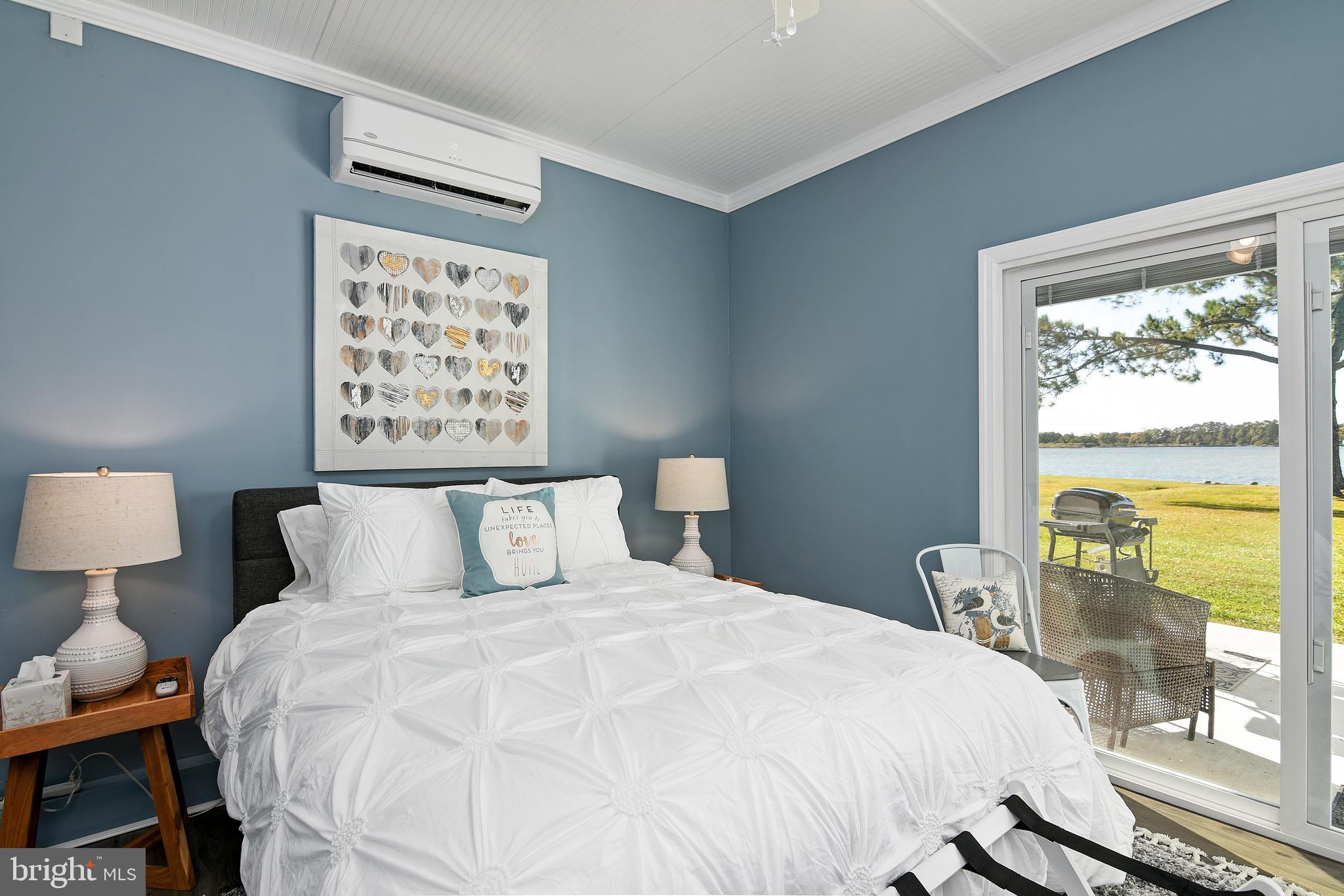 NECK DISTRICT - Residential