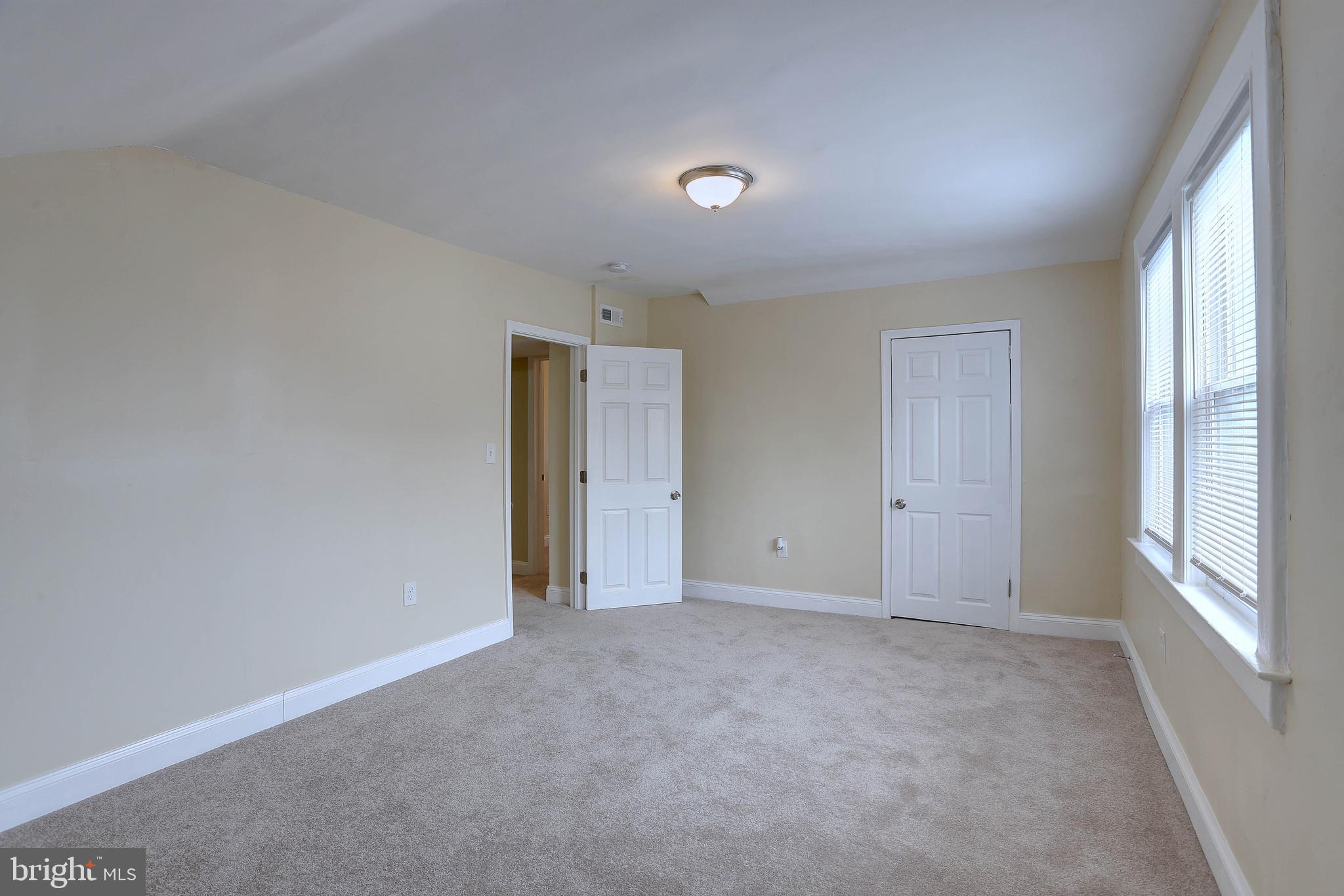 GARRISON - Residential