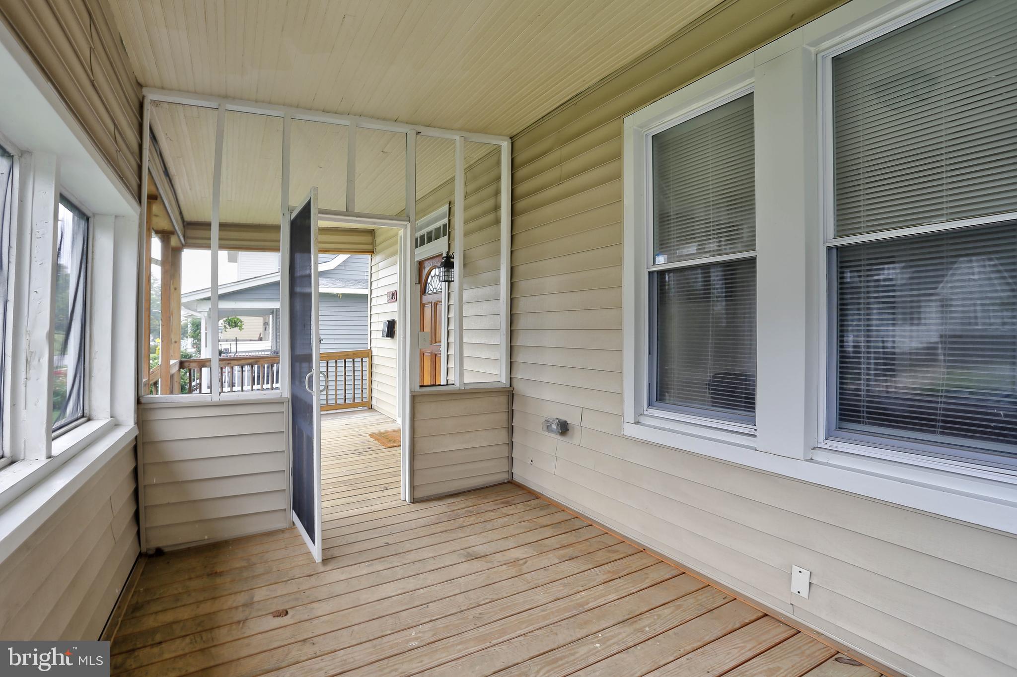 GARRISON - Residential