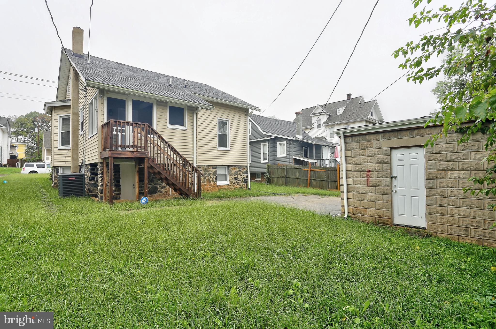 GARRISON - Residential