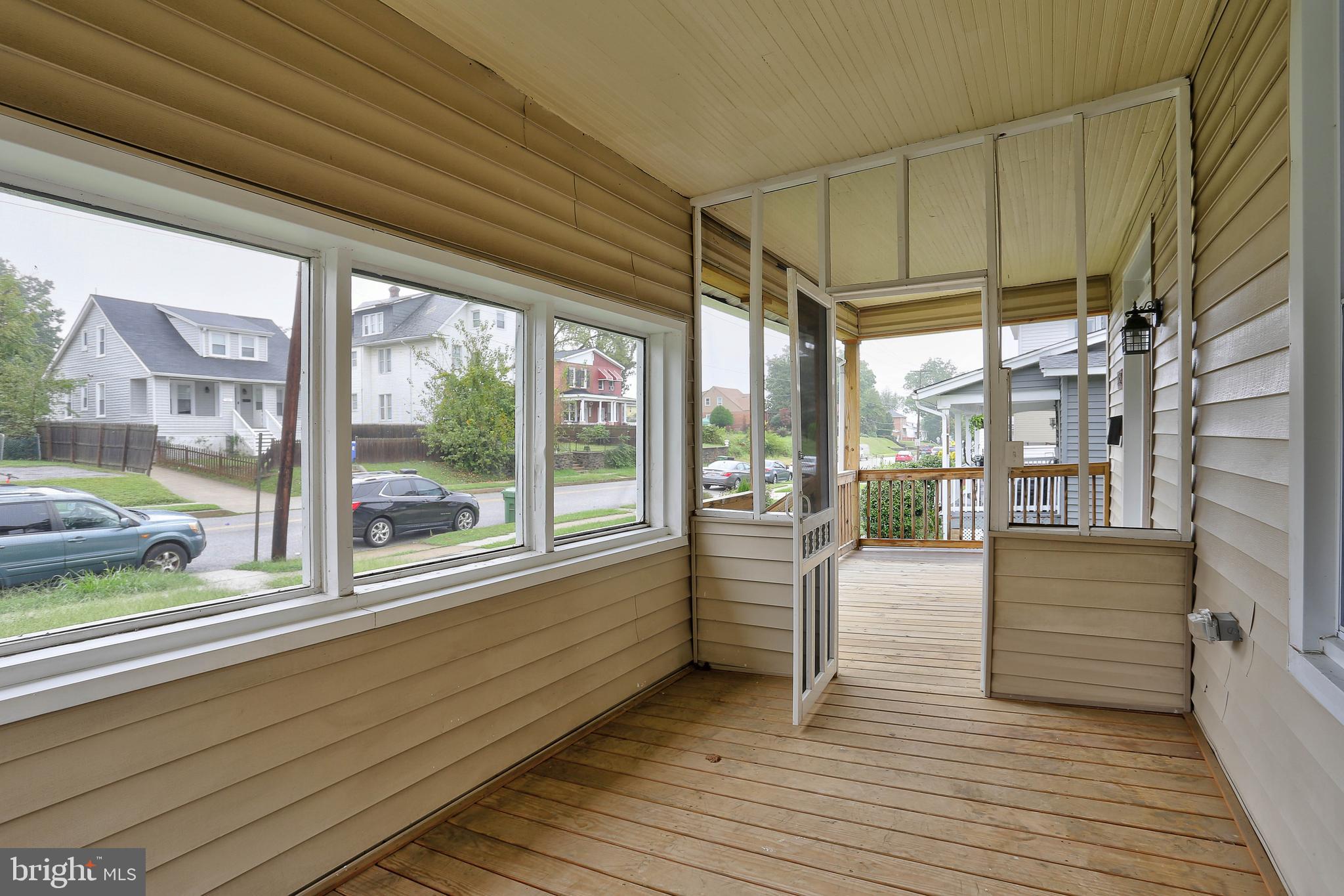 GARRISON - Residential