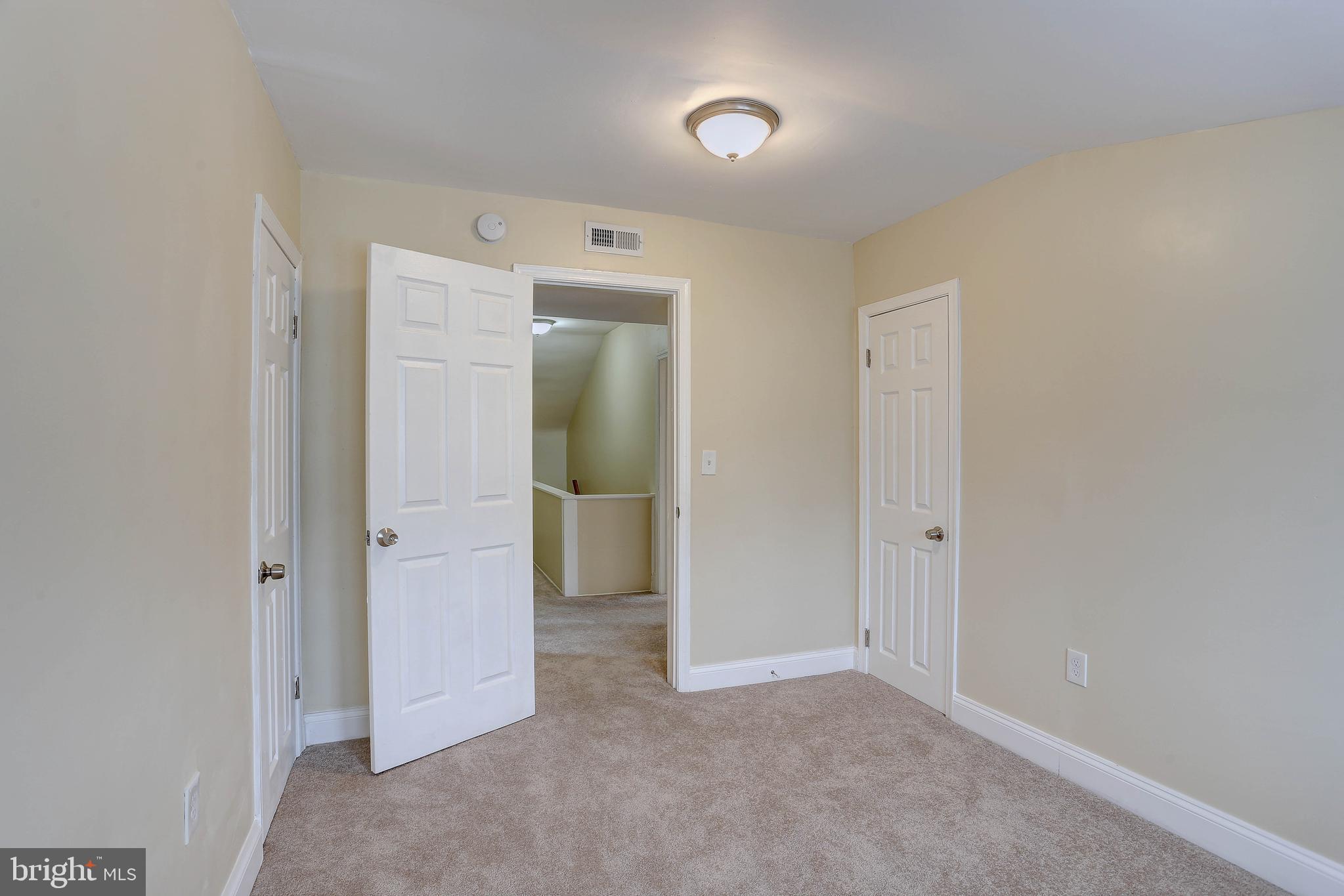 GARRISON - Residential