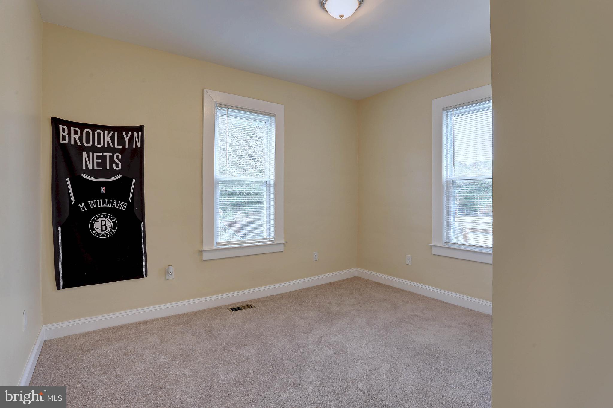 GARRISON - Residential