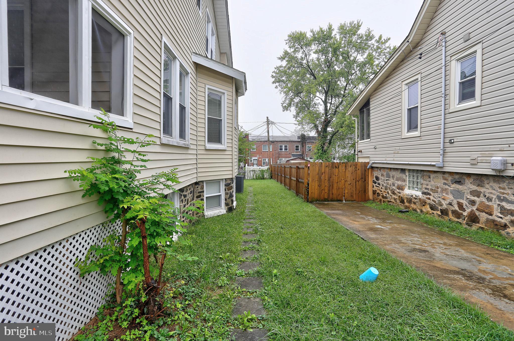 GARRISON - Residential