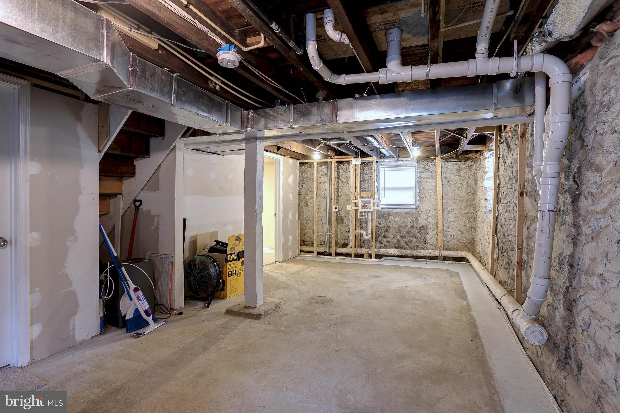 GARRISON - Residential