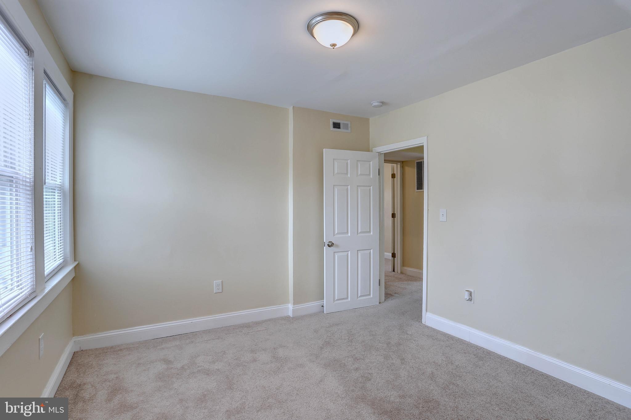 GARRISON - Residential