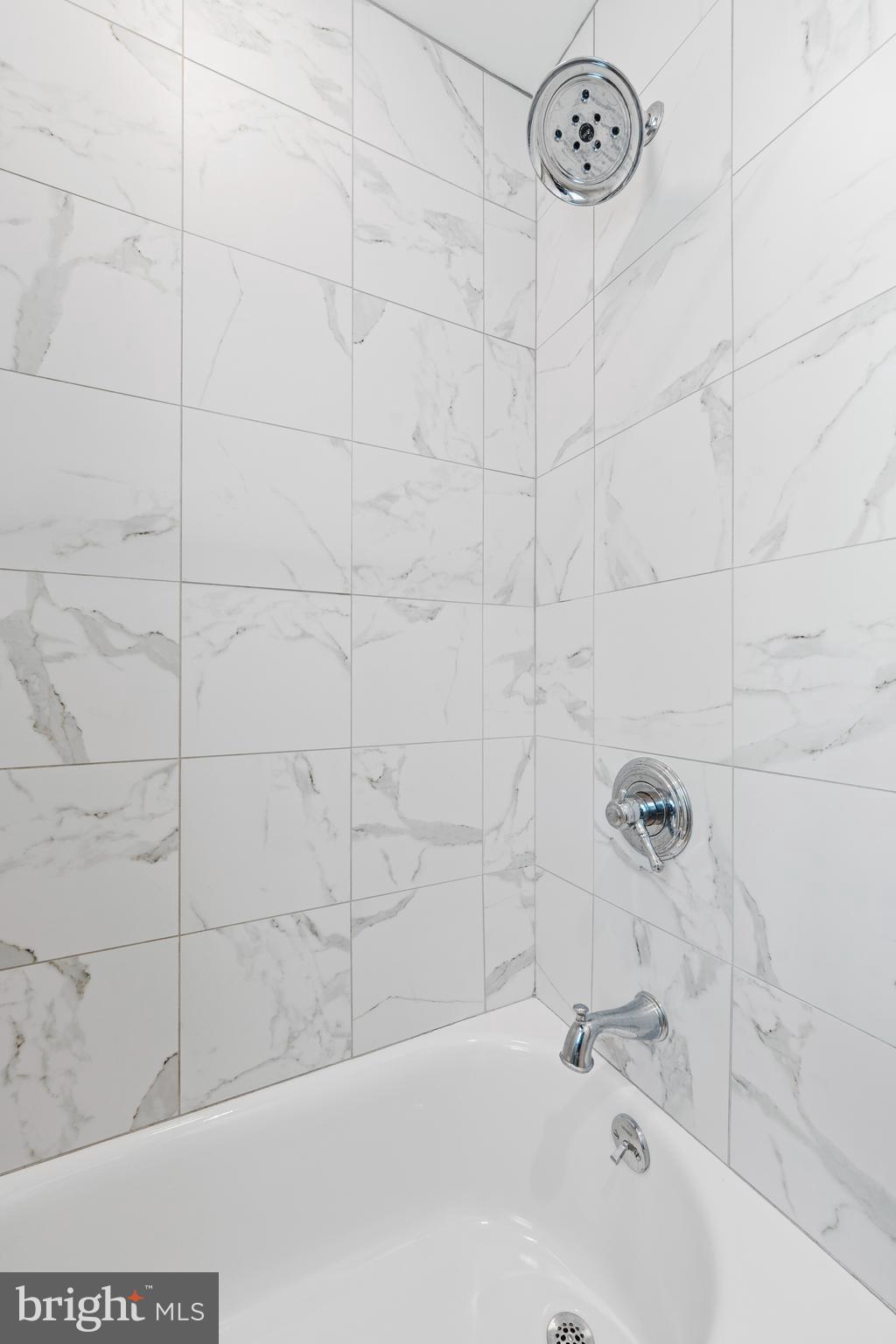 TALAMORE - Residential