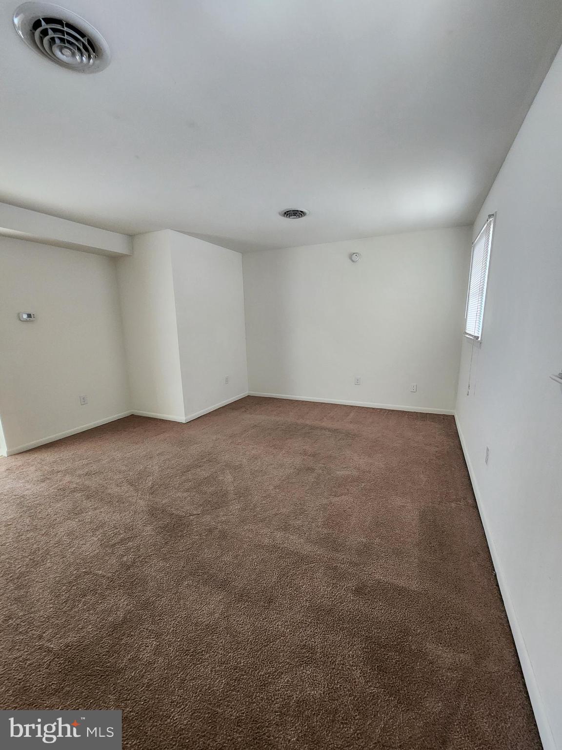 305 SILVER HILL APTS 305