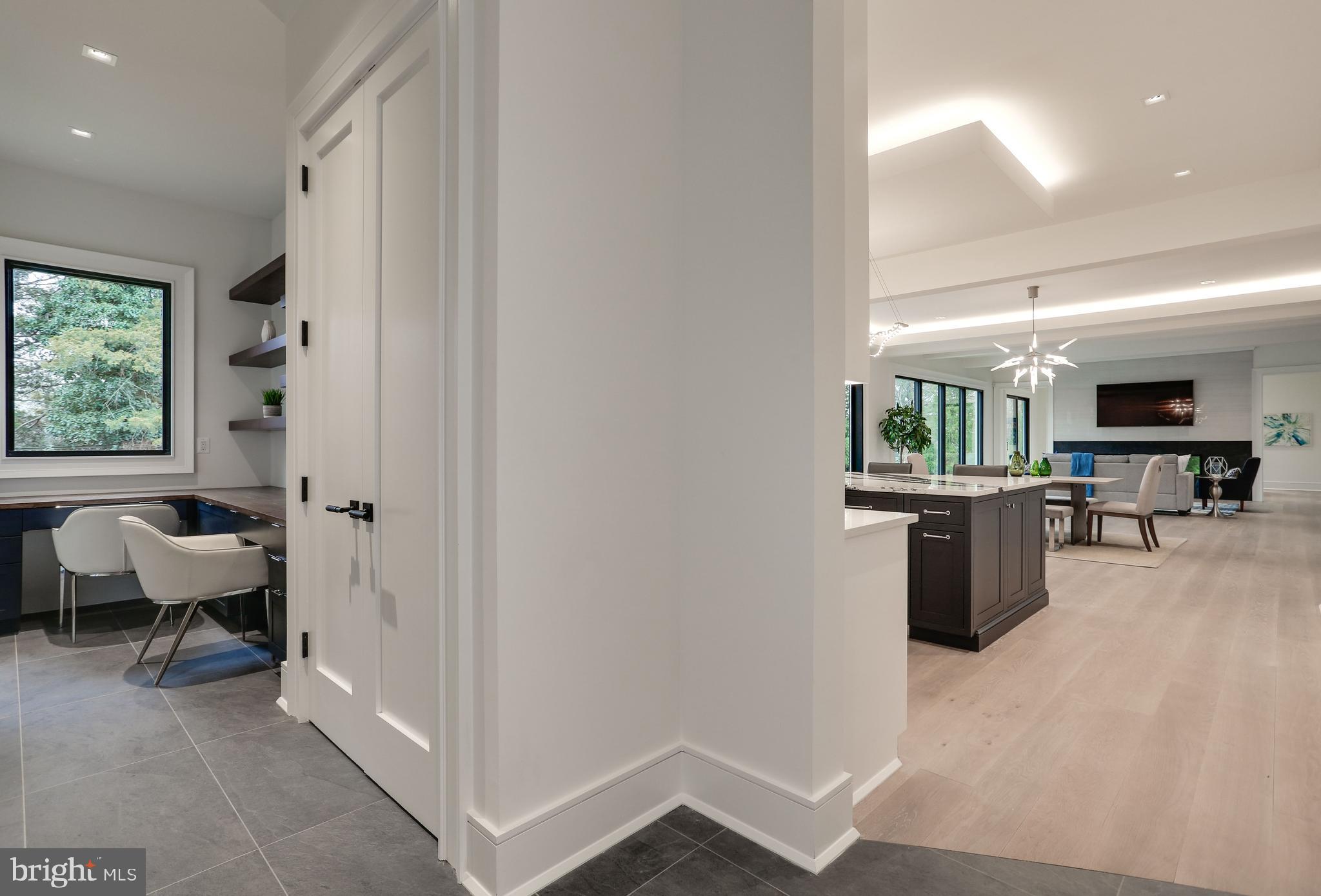 SALONA VILLAGE - Residential