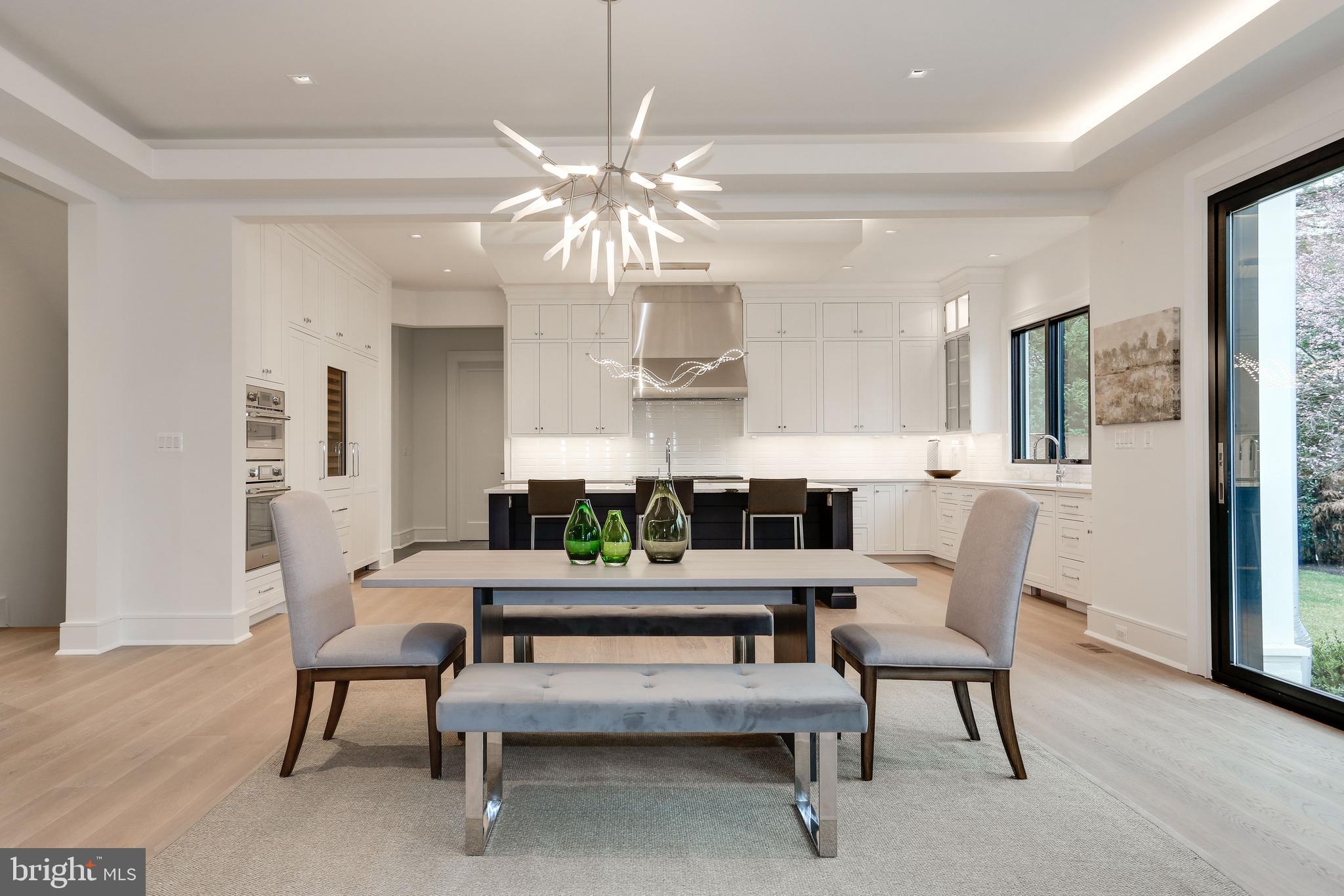 SALONA VILLAGE - Residential