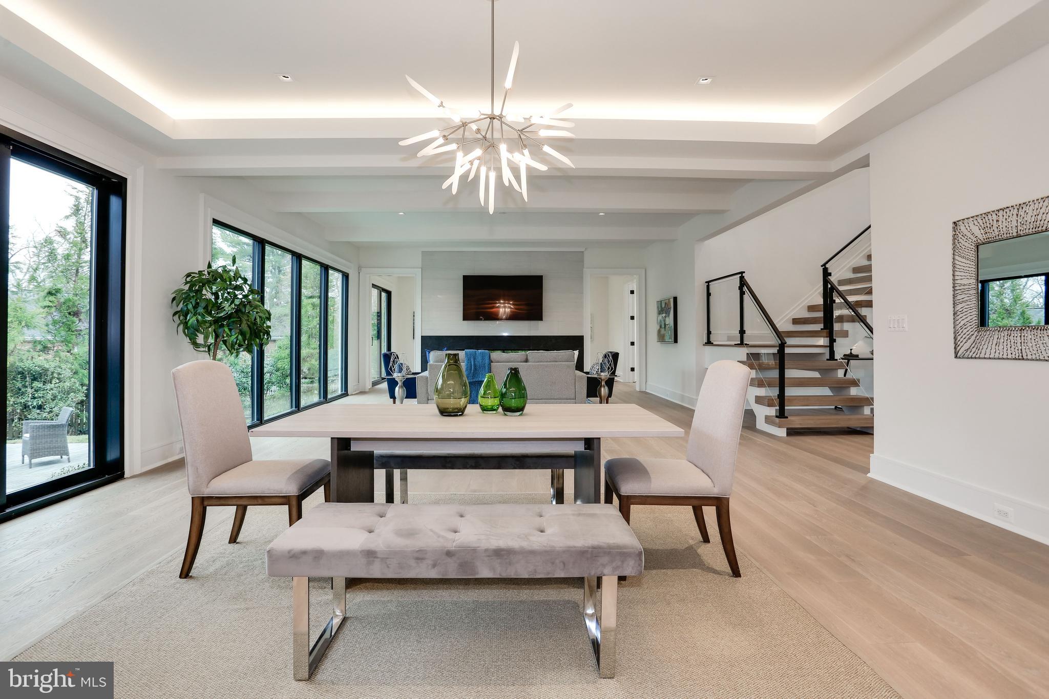 SALONA VILLAGE - Residential