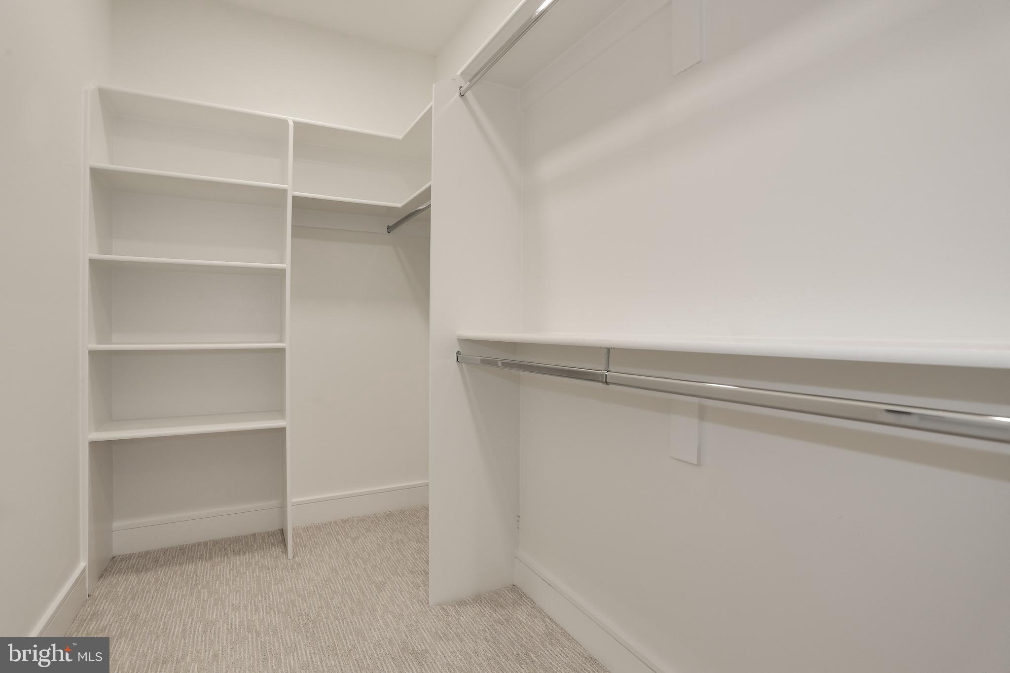 SALONA VILLAGE - Residential