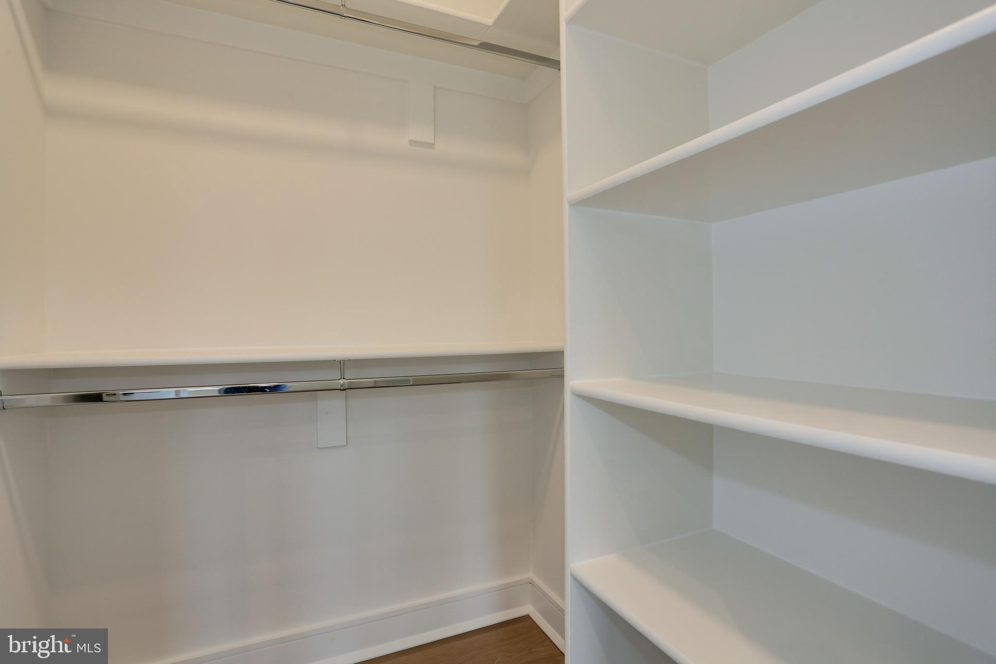 SALONA VILLAGE - Residential