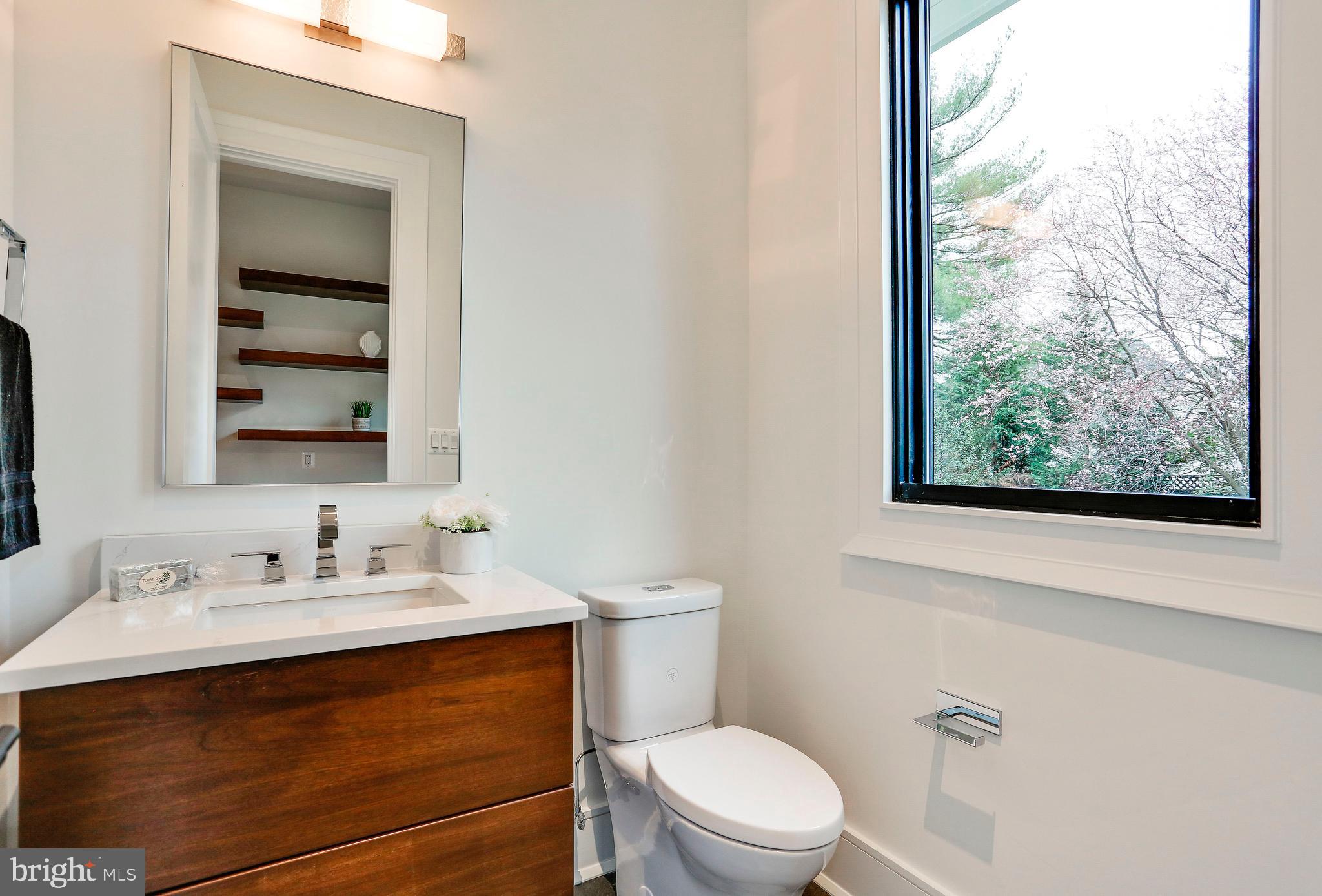 SALONA VILLAGE - Residential