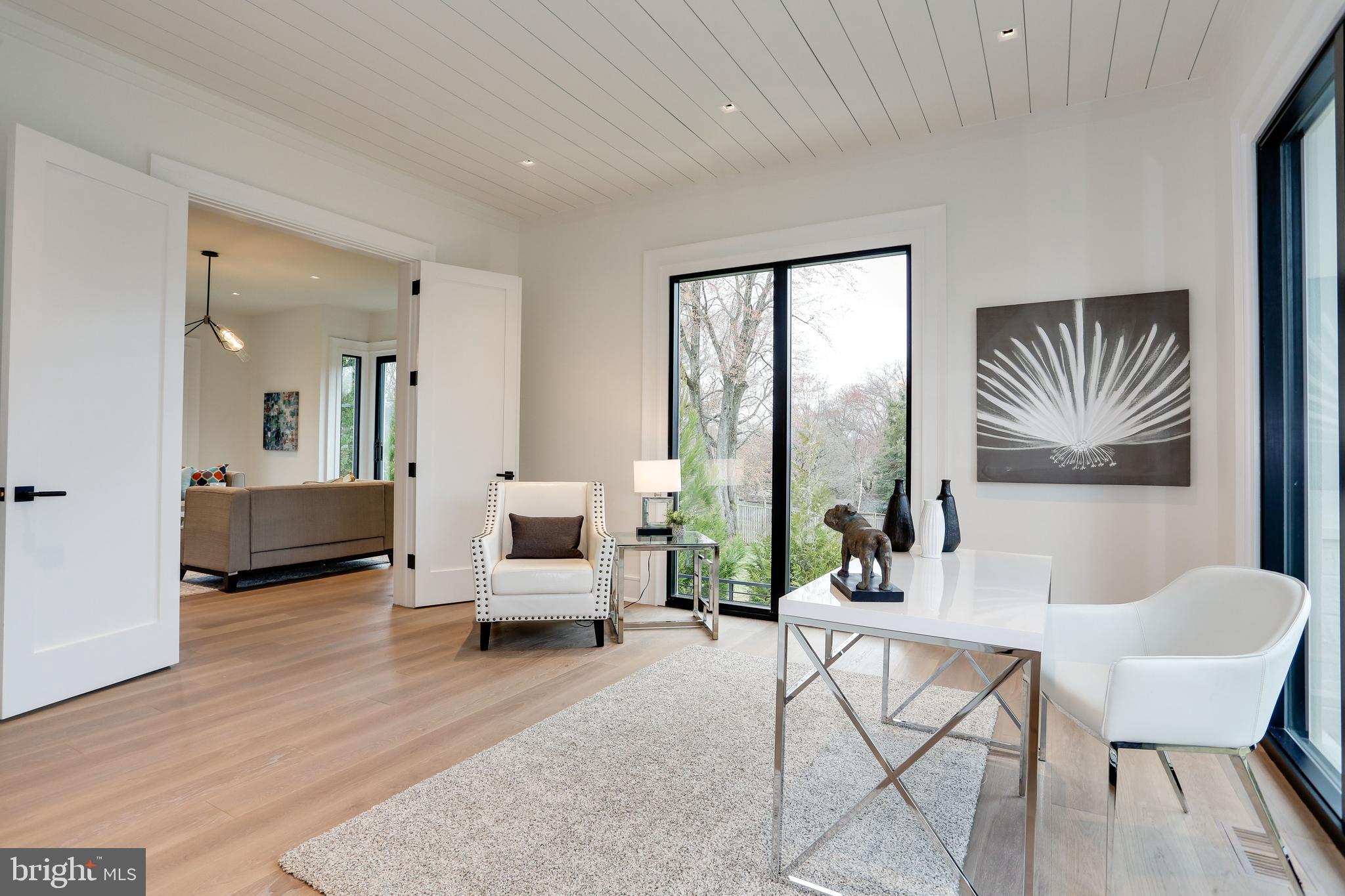 SALONA VILLAGE - Residential