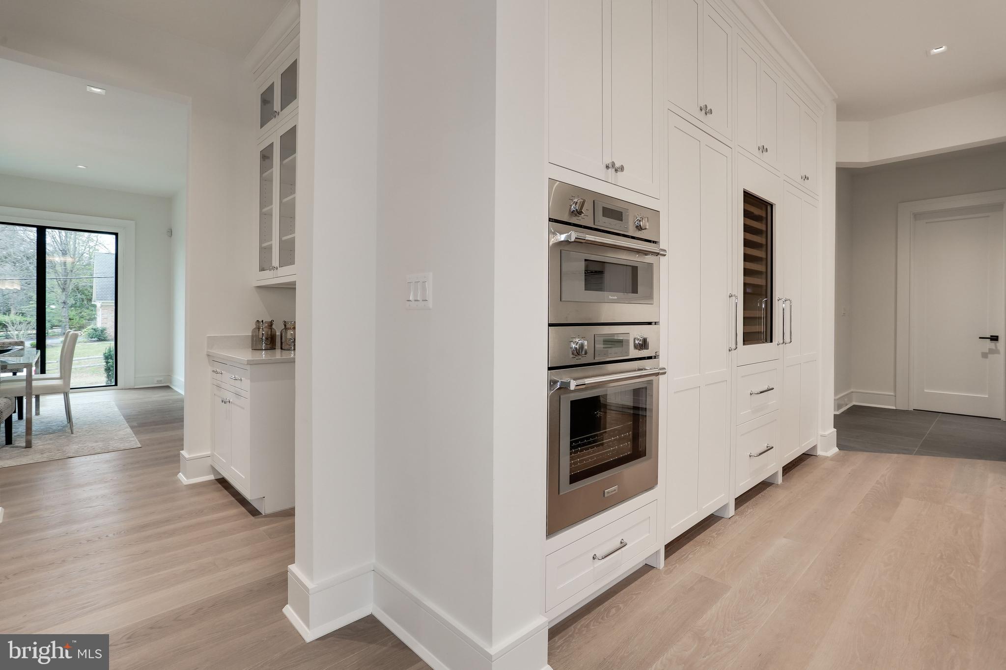 SALONA VILLAGE - Residential