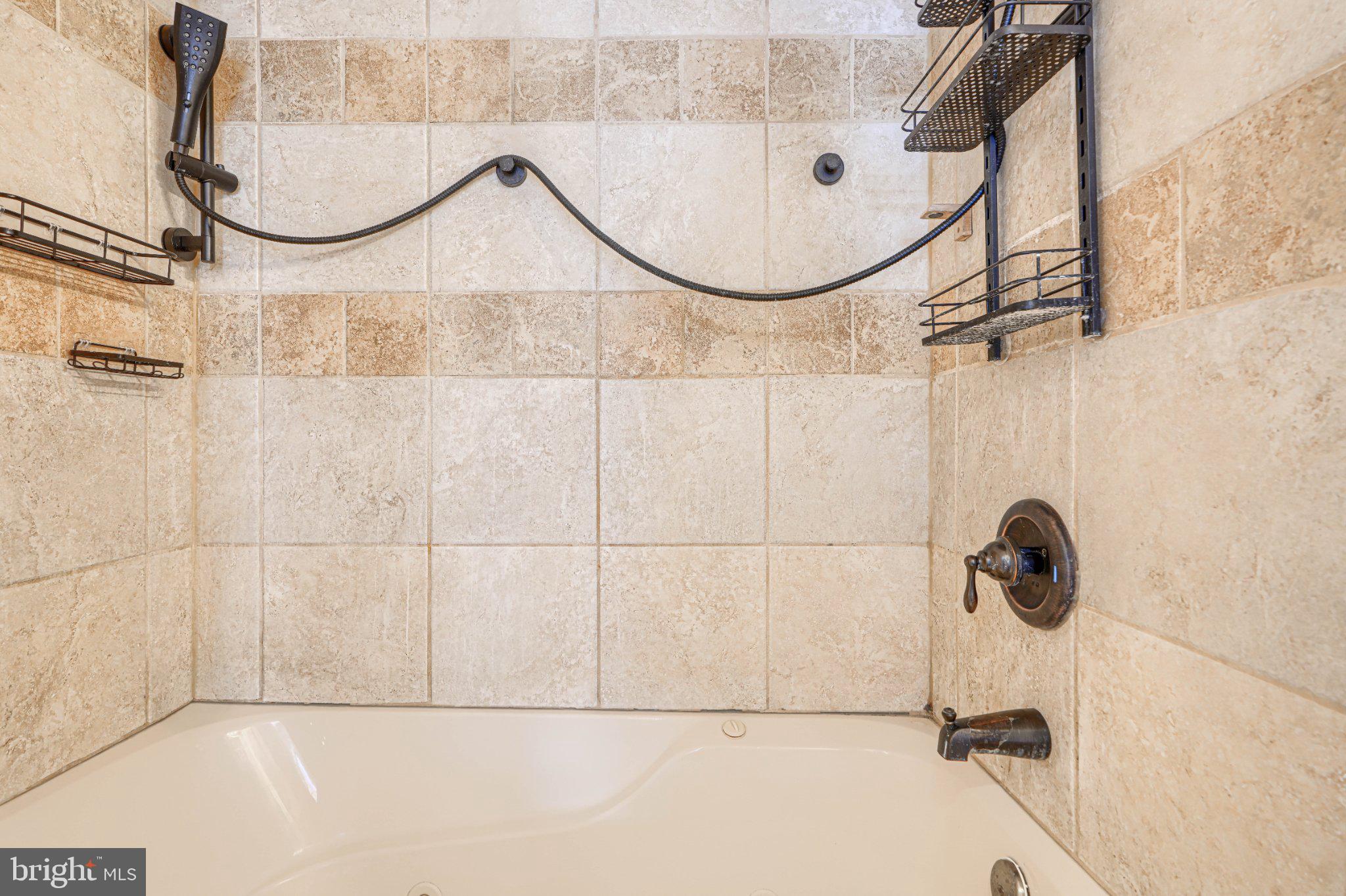 LOCUST POINT - Residential