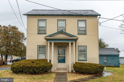 Photo of 9 E Locust Street, LEOLA, PA 17540 (MLS # PALA2062006)
