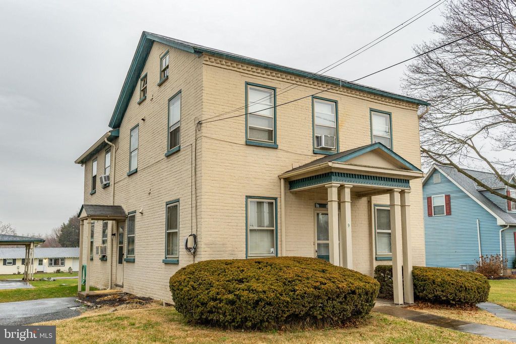 Photo of 9 E Locust Street, LEOLA, PA 17540 (MLS # PALA2062006)