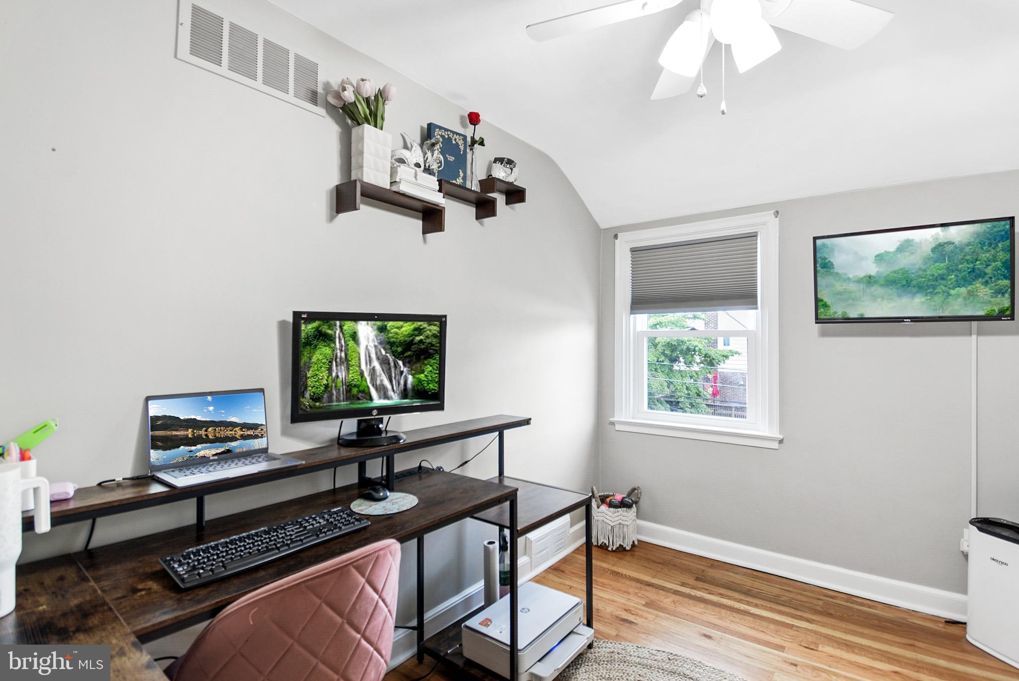 DREXEL PARK GARDEN - Residential