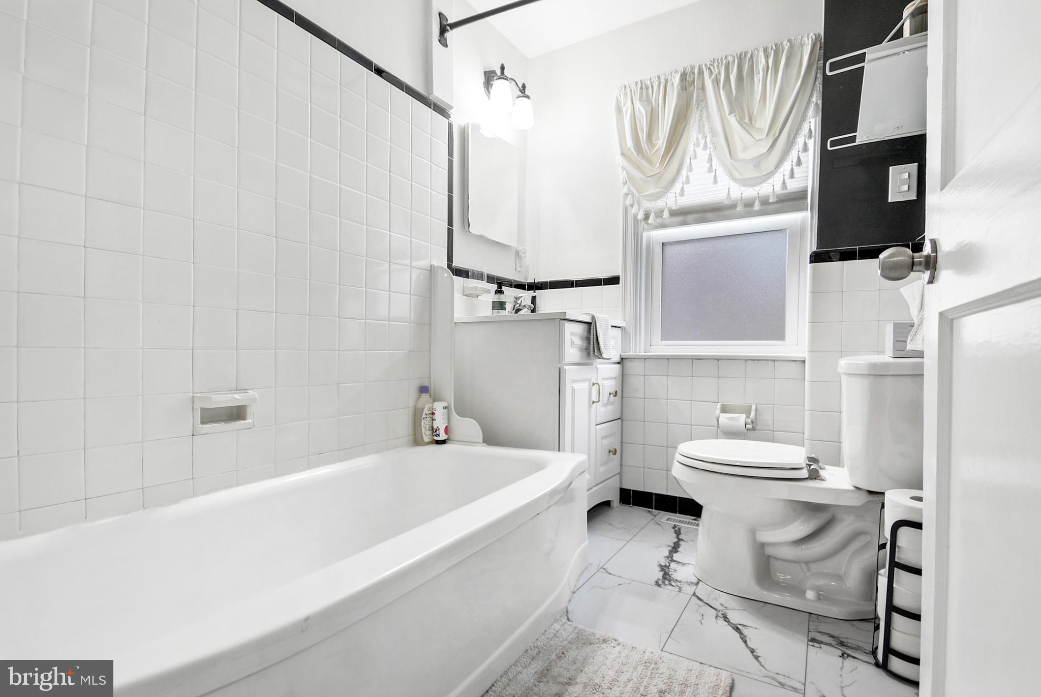 DREXEL PARK GARDEN - Residential