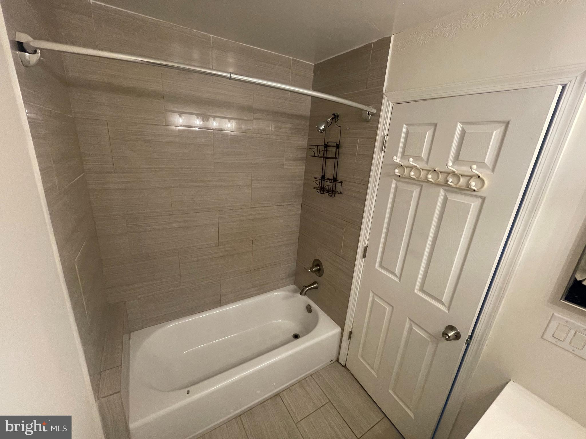 KETTERING OVERLOOK CONDO - Residential